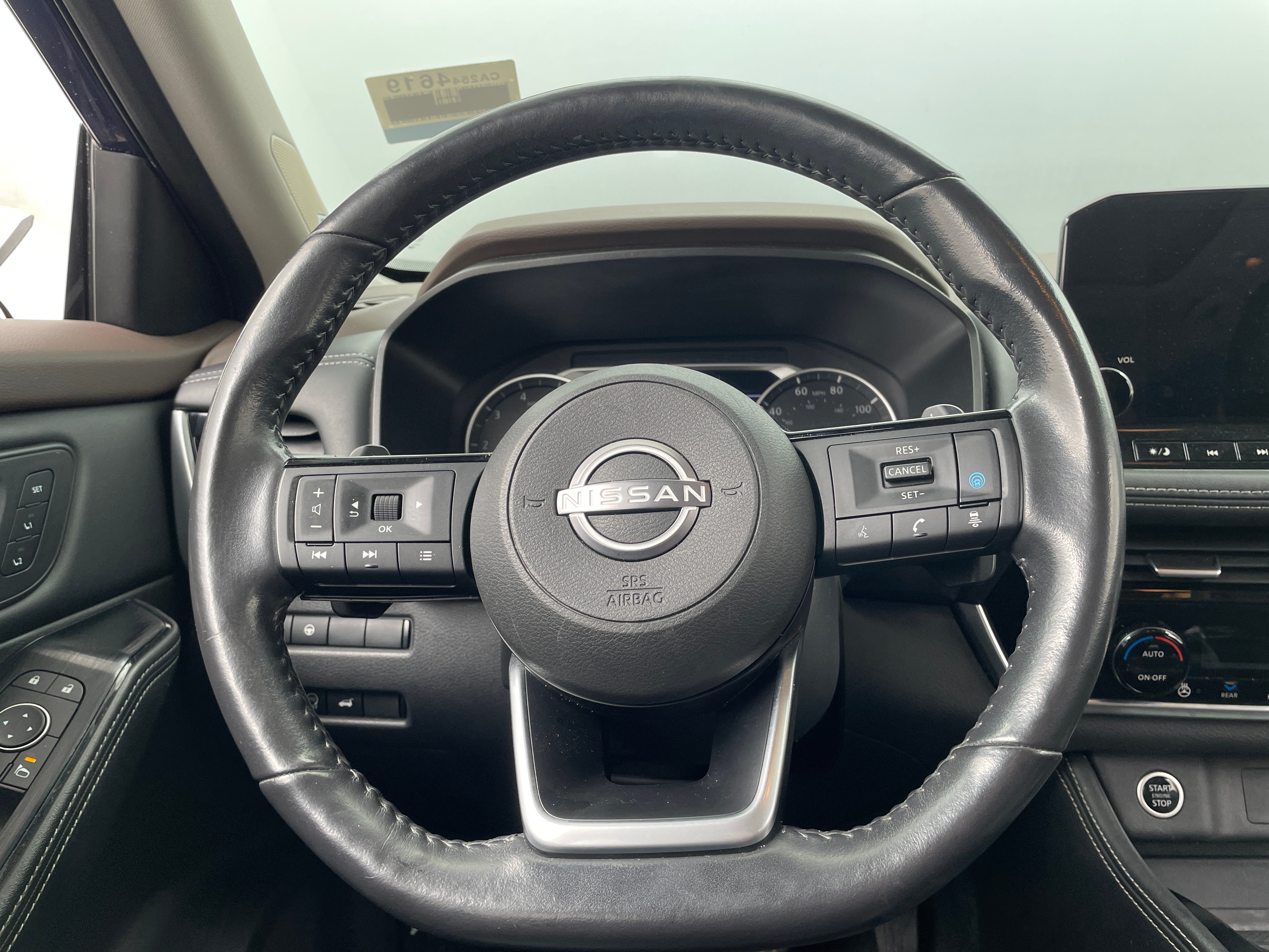 2023 Nissan Rogue SL 5