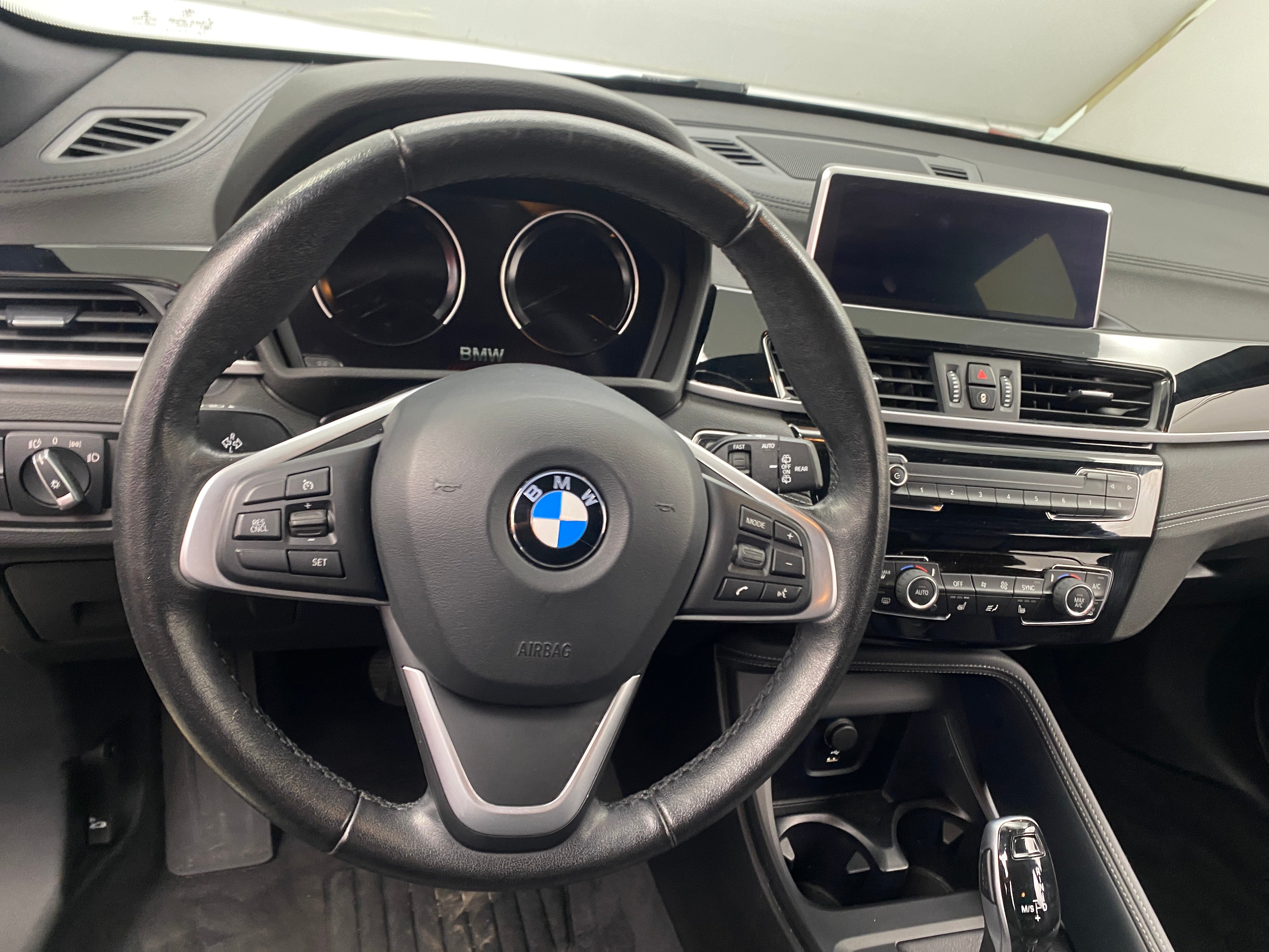 2020 BMW X1 sDrive28i 4