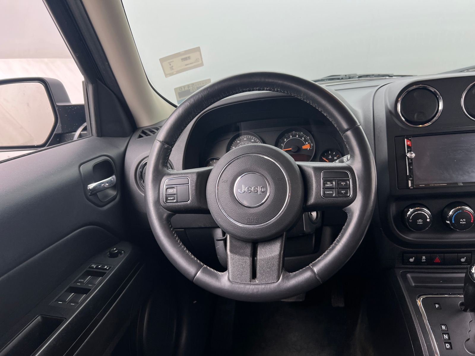 Thumbnail: 2017 Jeep Patriot - 5