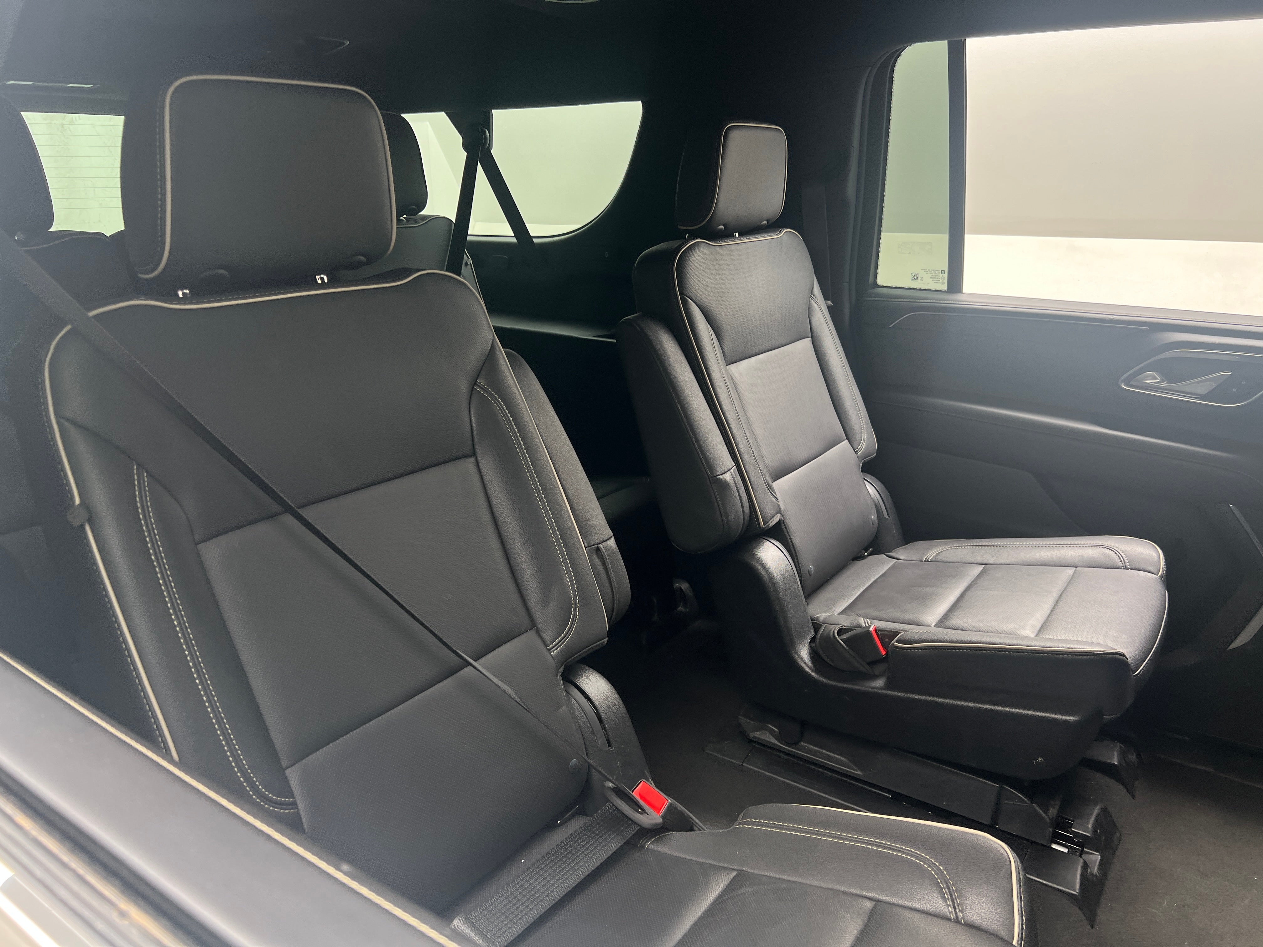 2023 Chevrolet Suburban Premier 5
