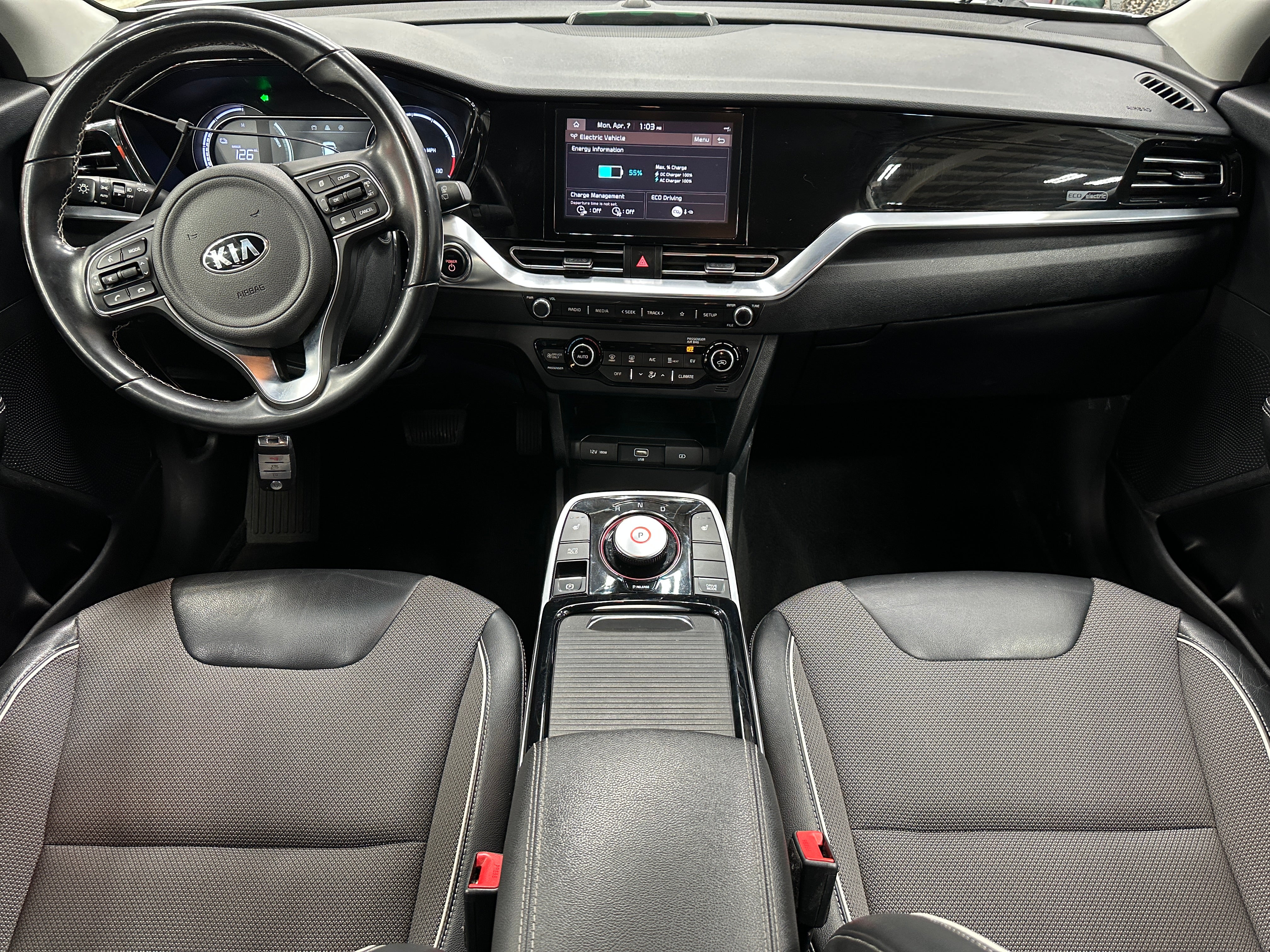 2020 Kia Niro EX 2