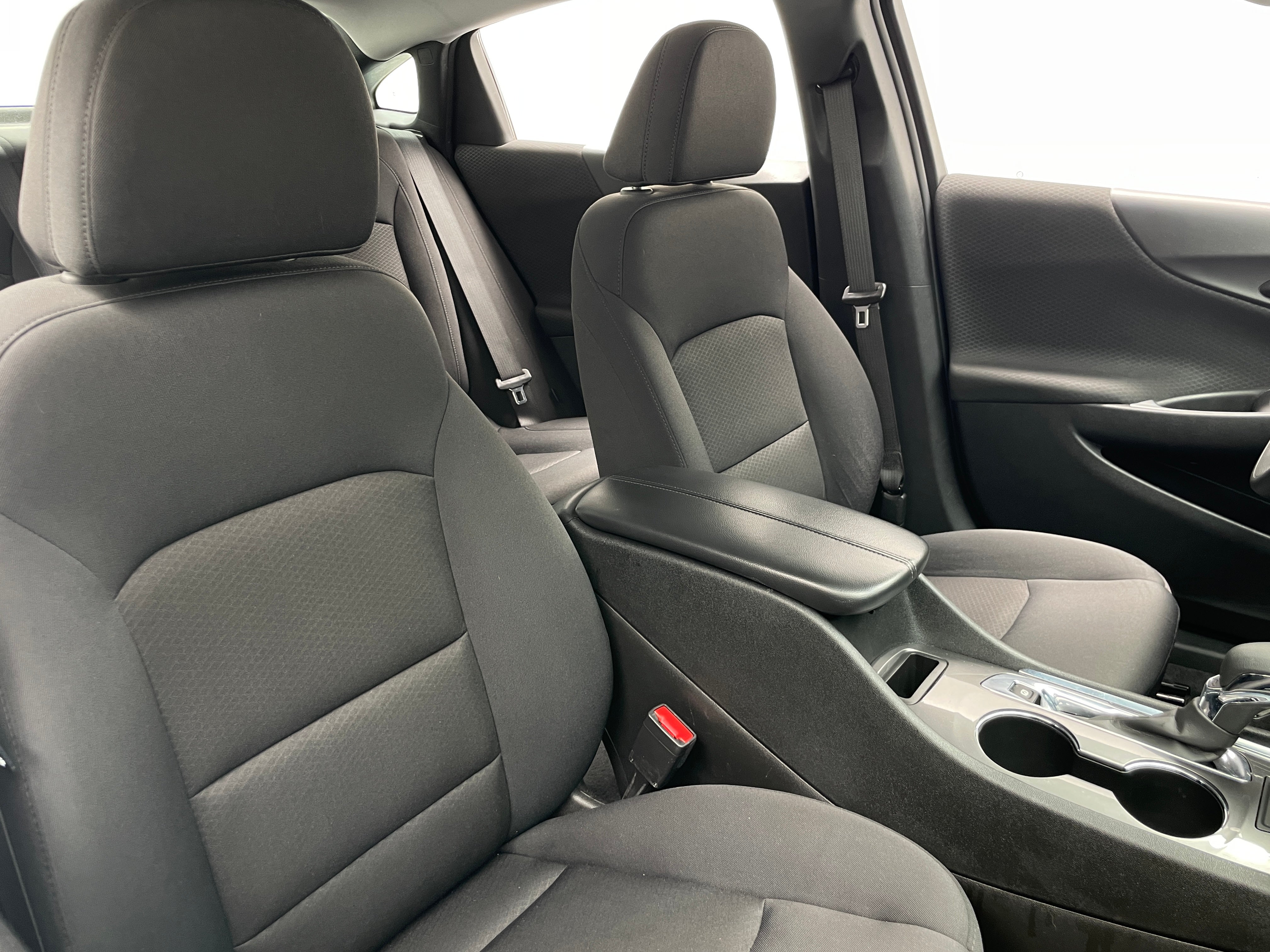 2023 Chevrolet Malibu LT 2