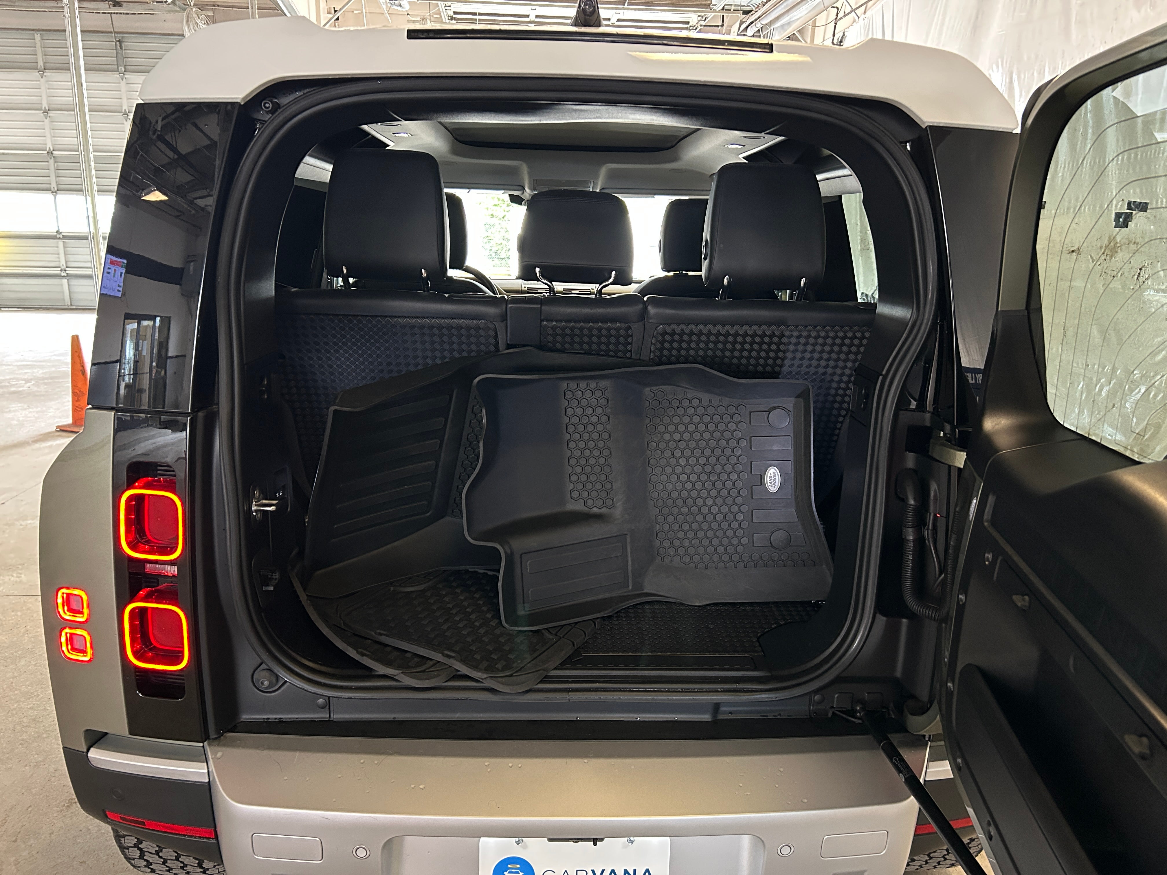 2021 Land Rover Defender First Edition 6