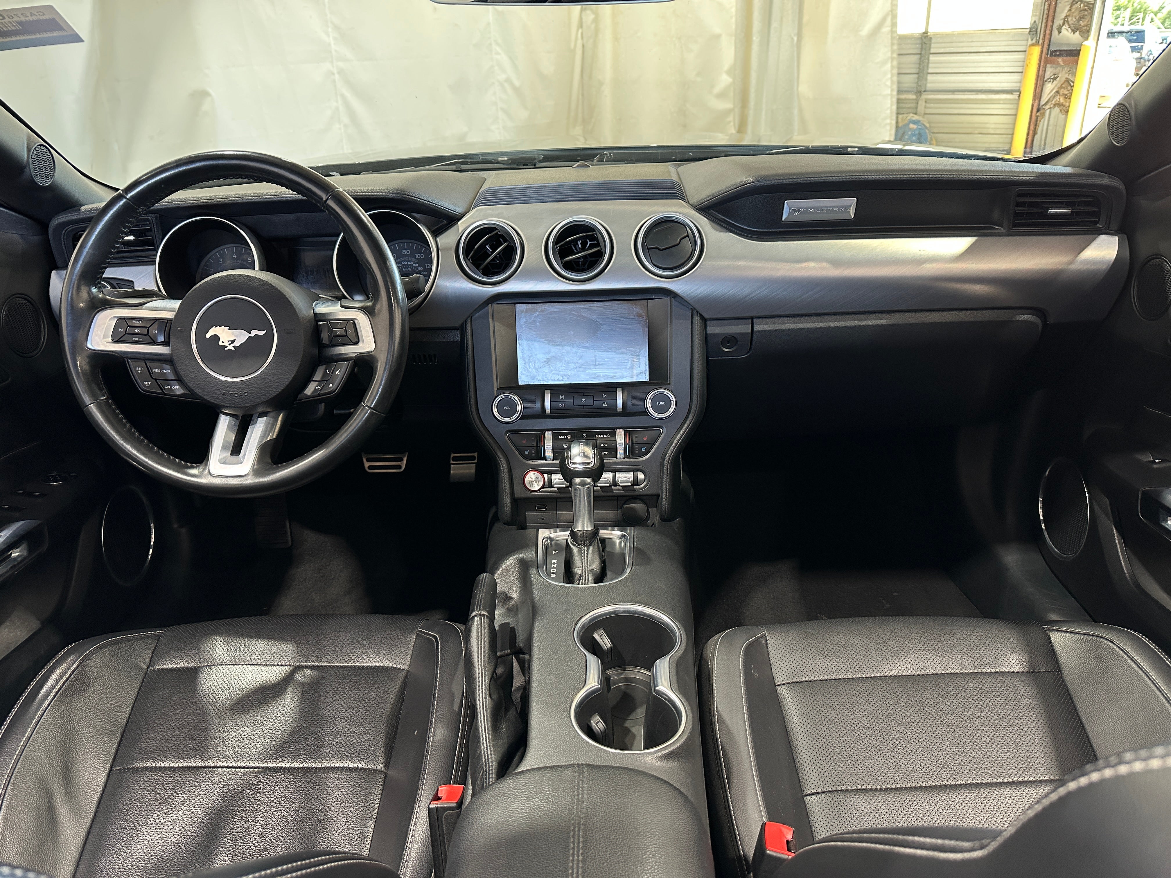 2023 Ford Mustang  3