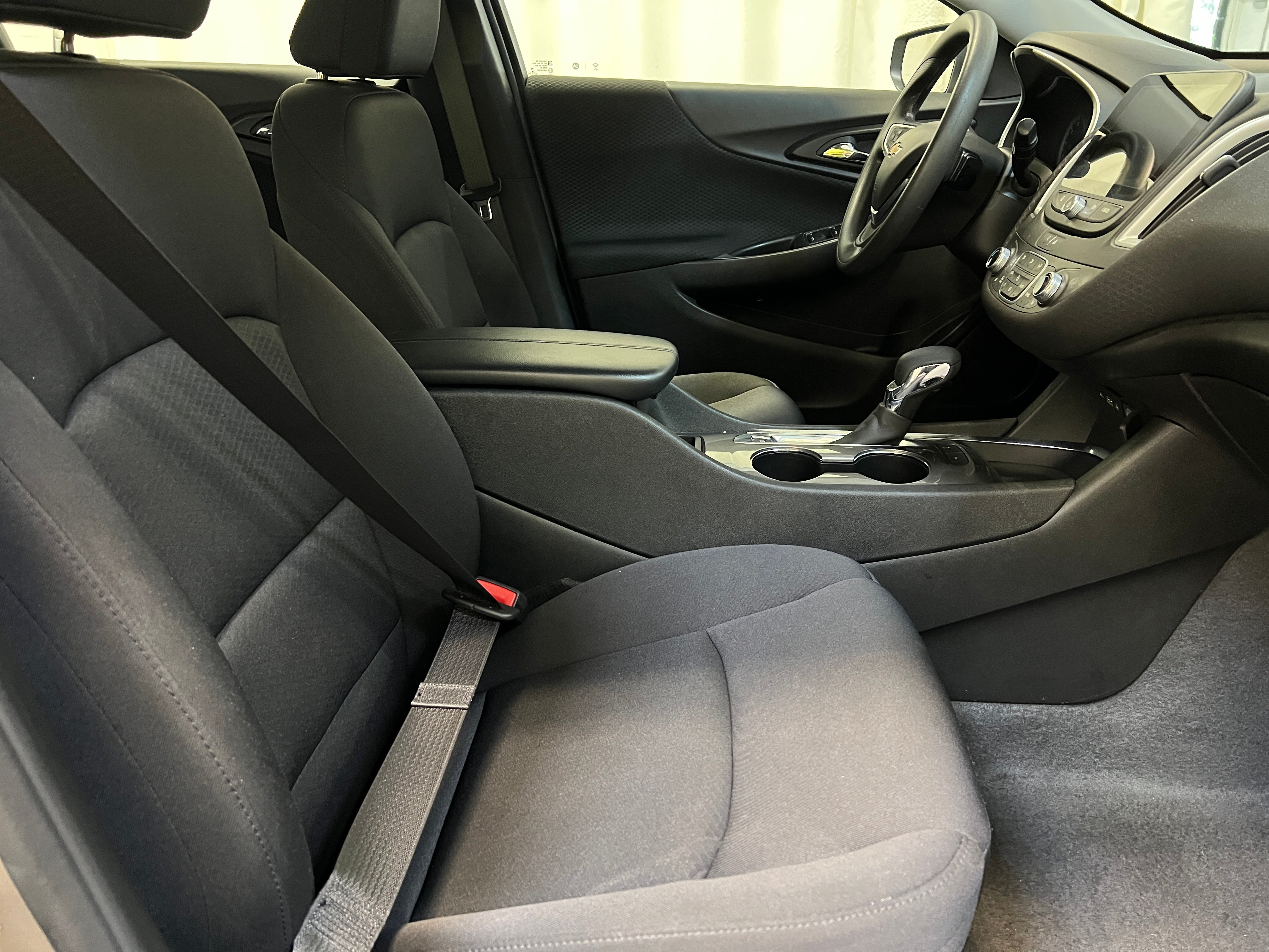 2024 Chevrolet Malibu LT 2