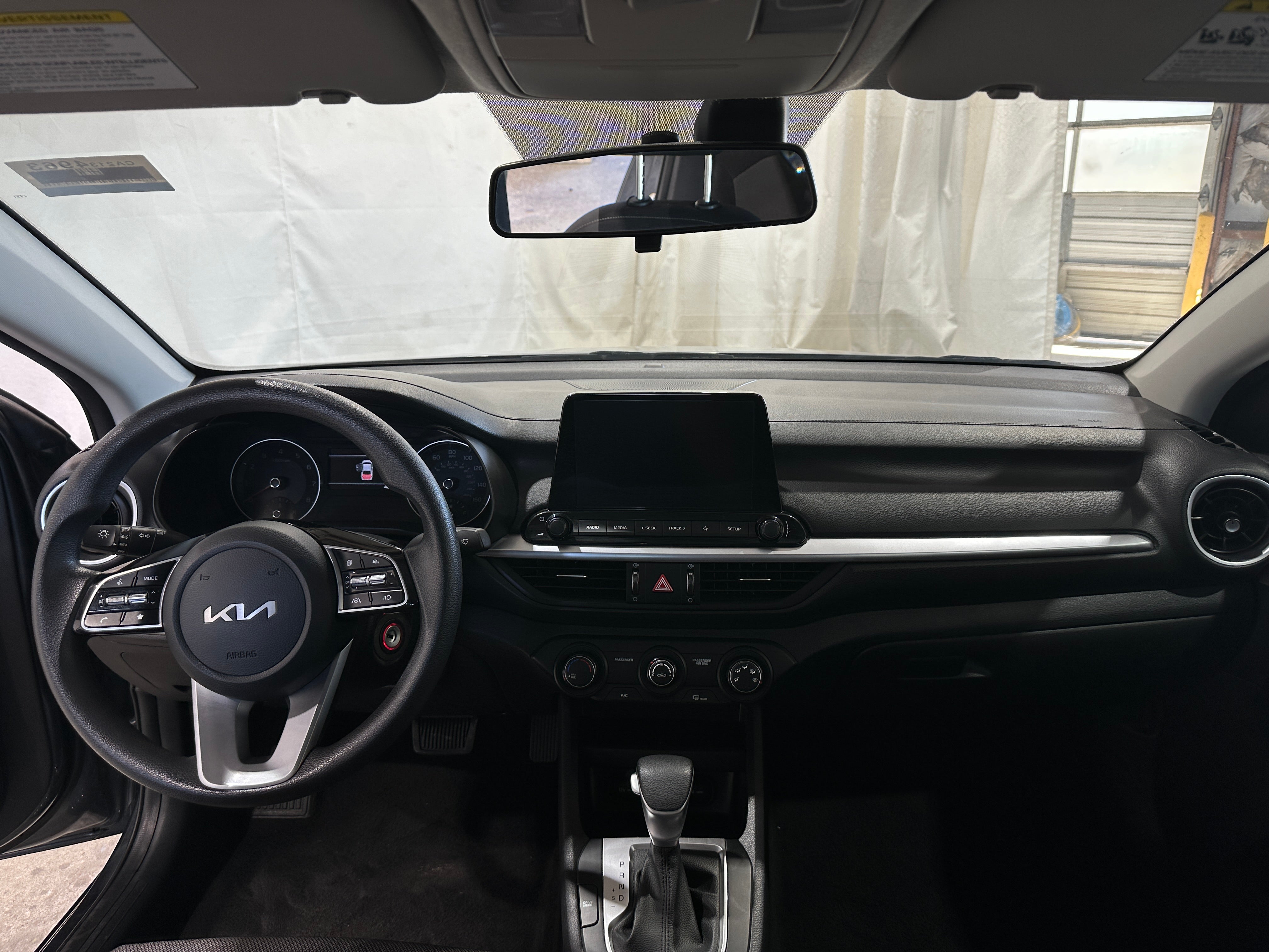 2023 Kia Forte LXS 3