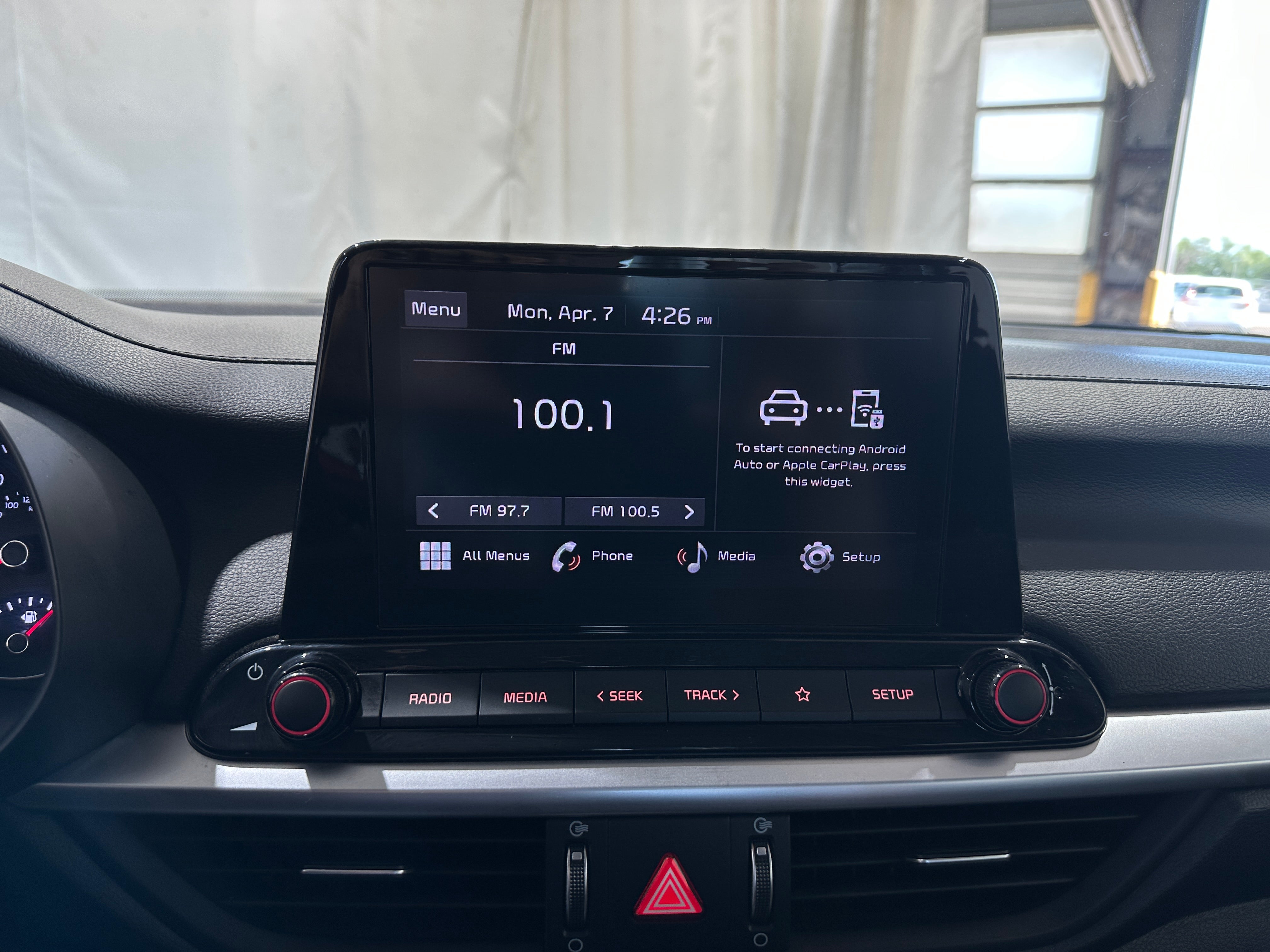 2023 Kia Forte LXS 4