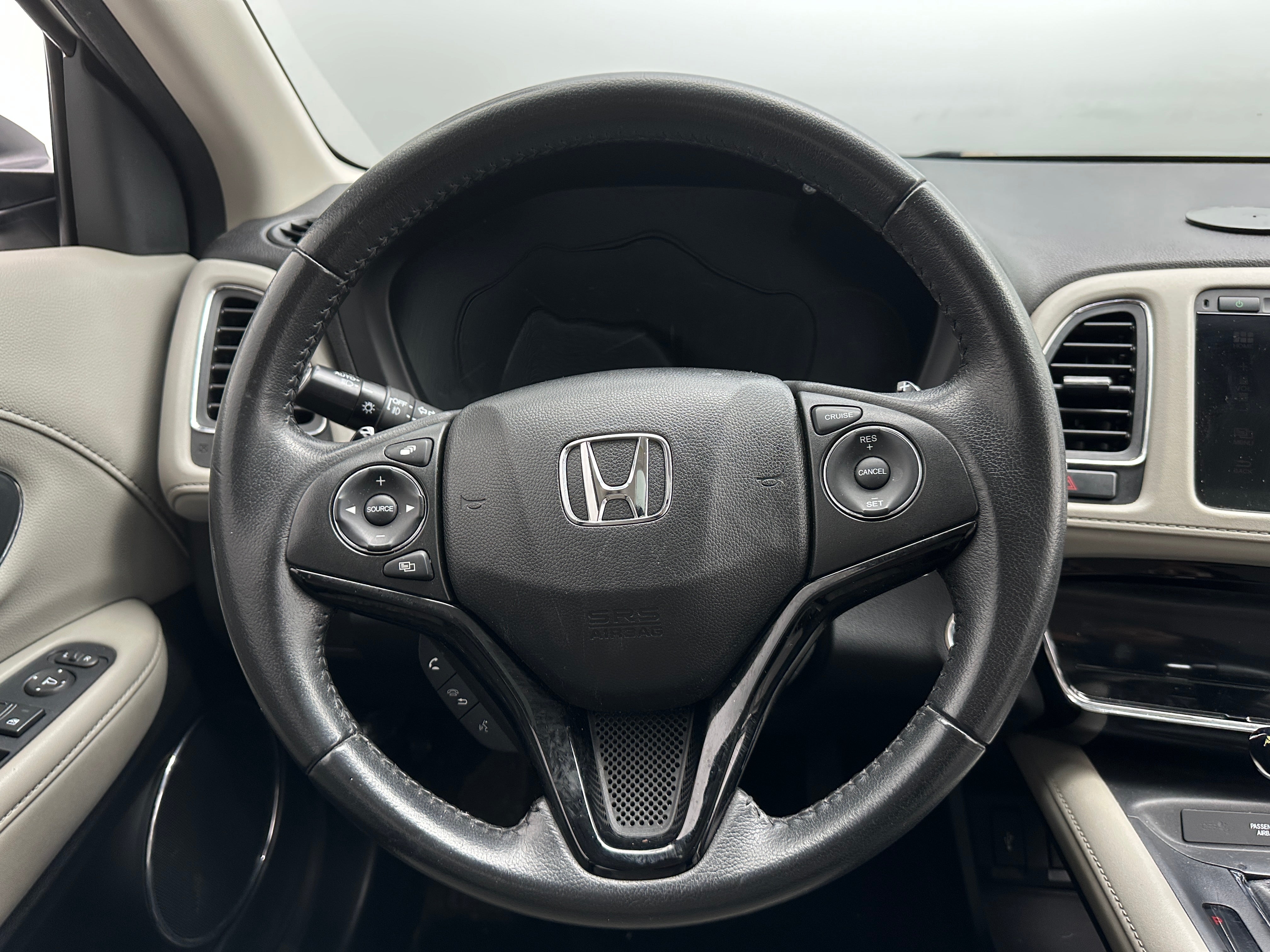 2018 Honda HR-V EX-L 4
