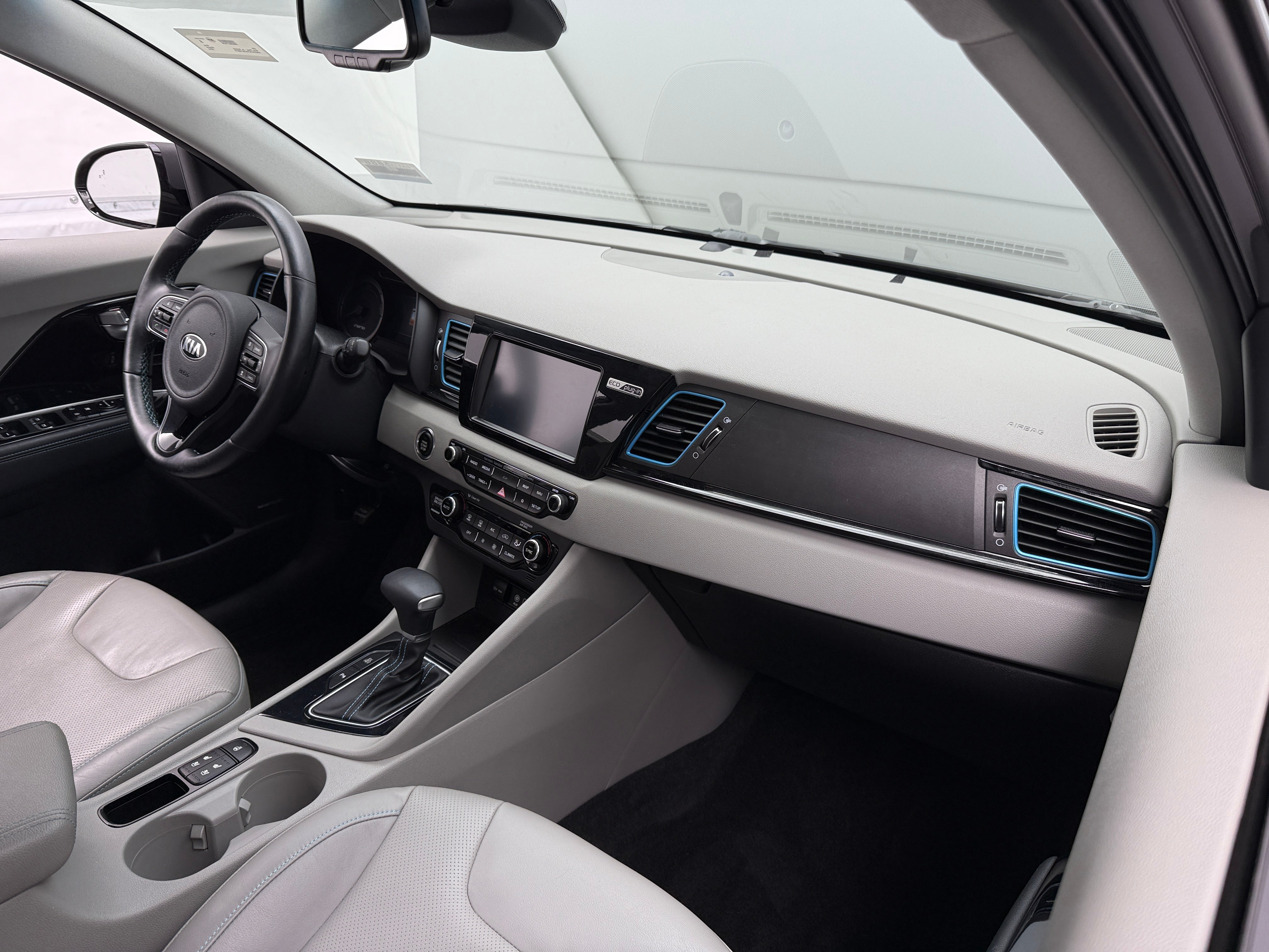 2018 Kia Niro EX Premium 2