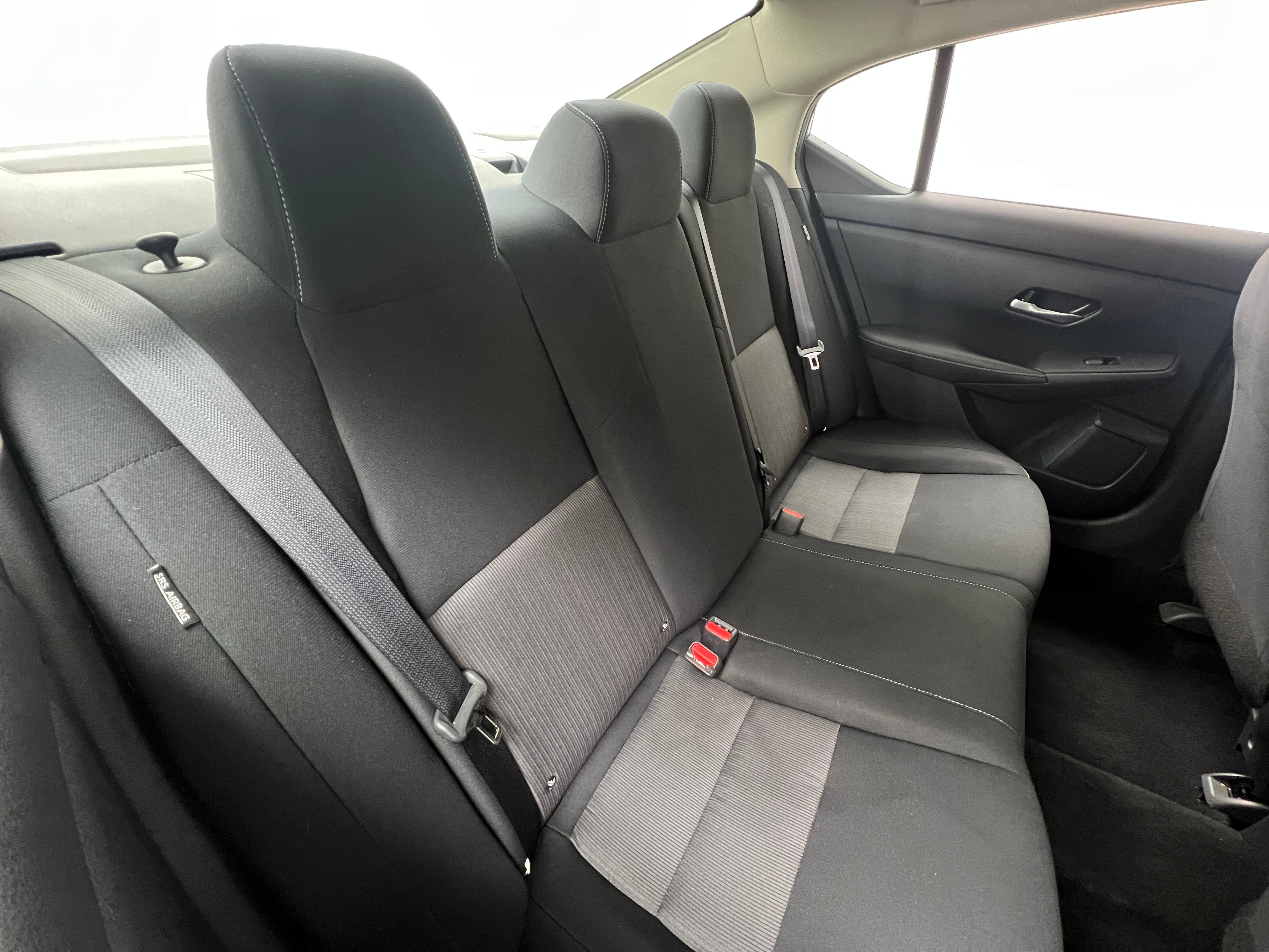 2023 Nissan Sentra SV 6