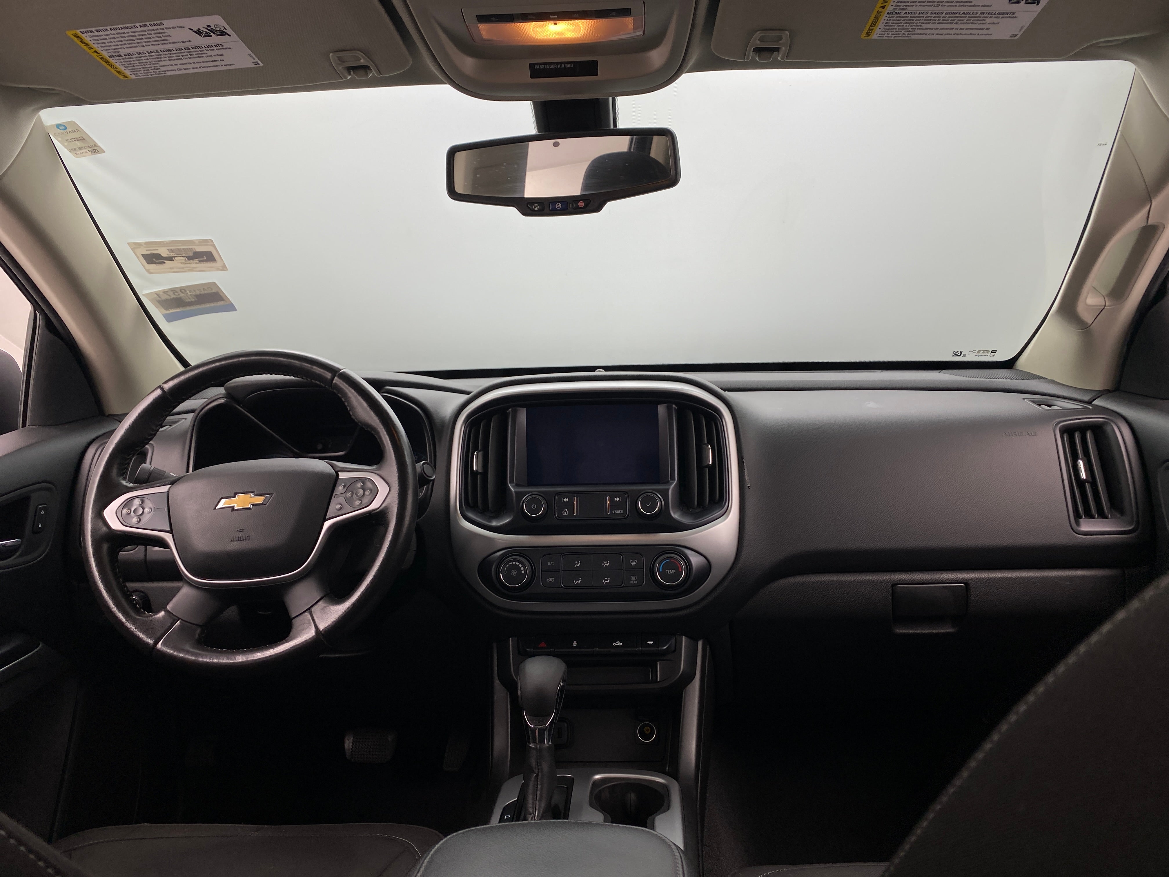 2022 Chevrolet Colorado LT 3