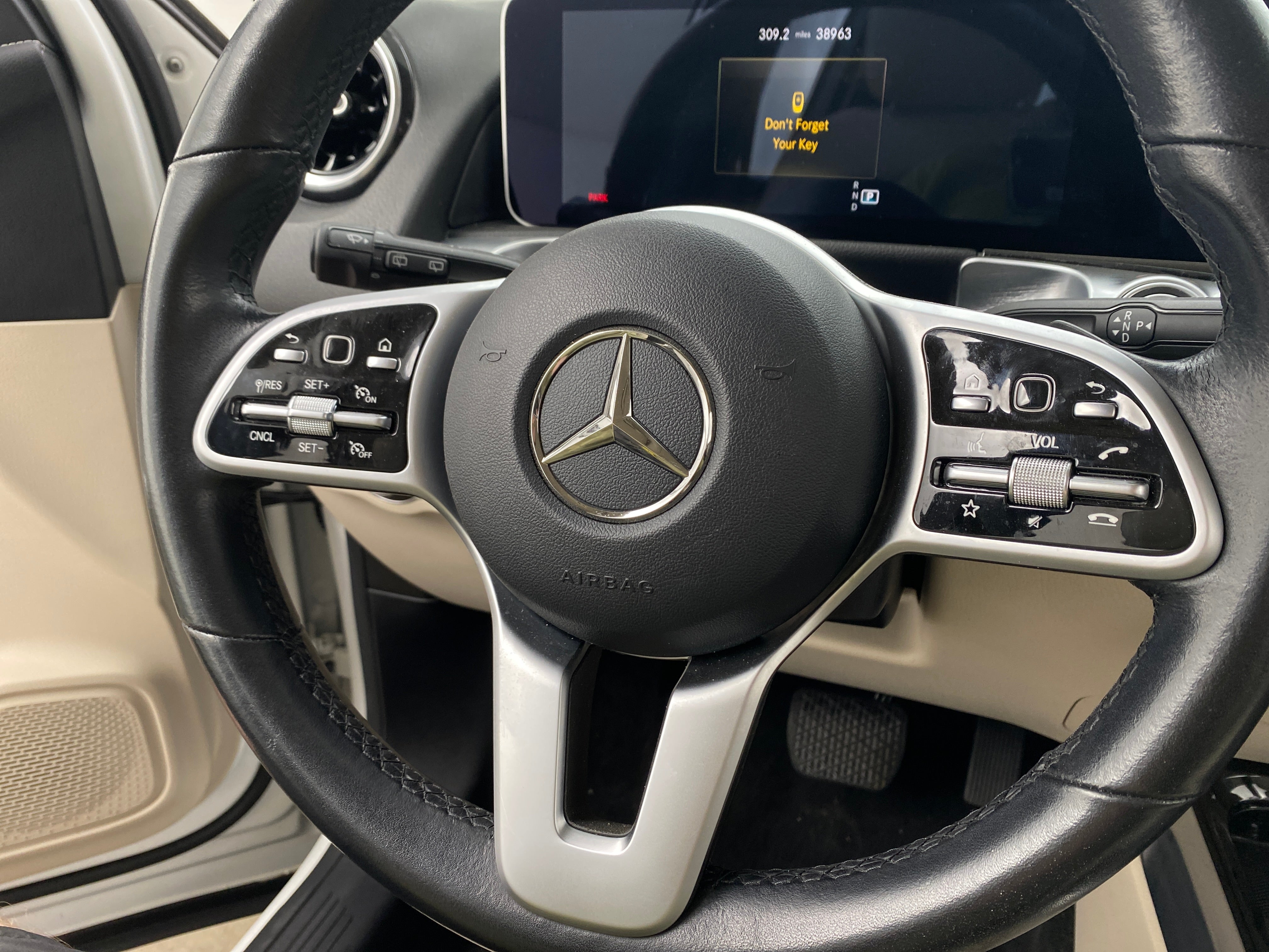 2021 Mercedes-Benz GLB 250 4
