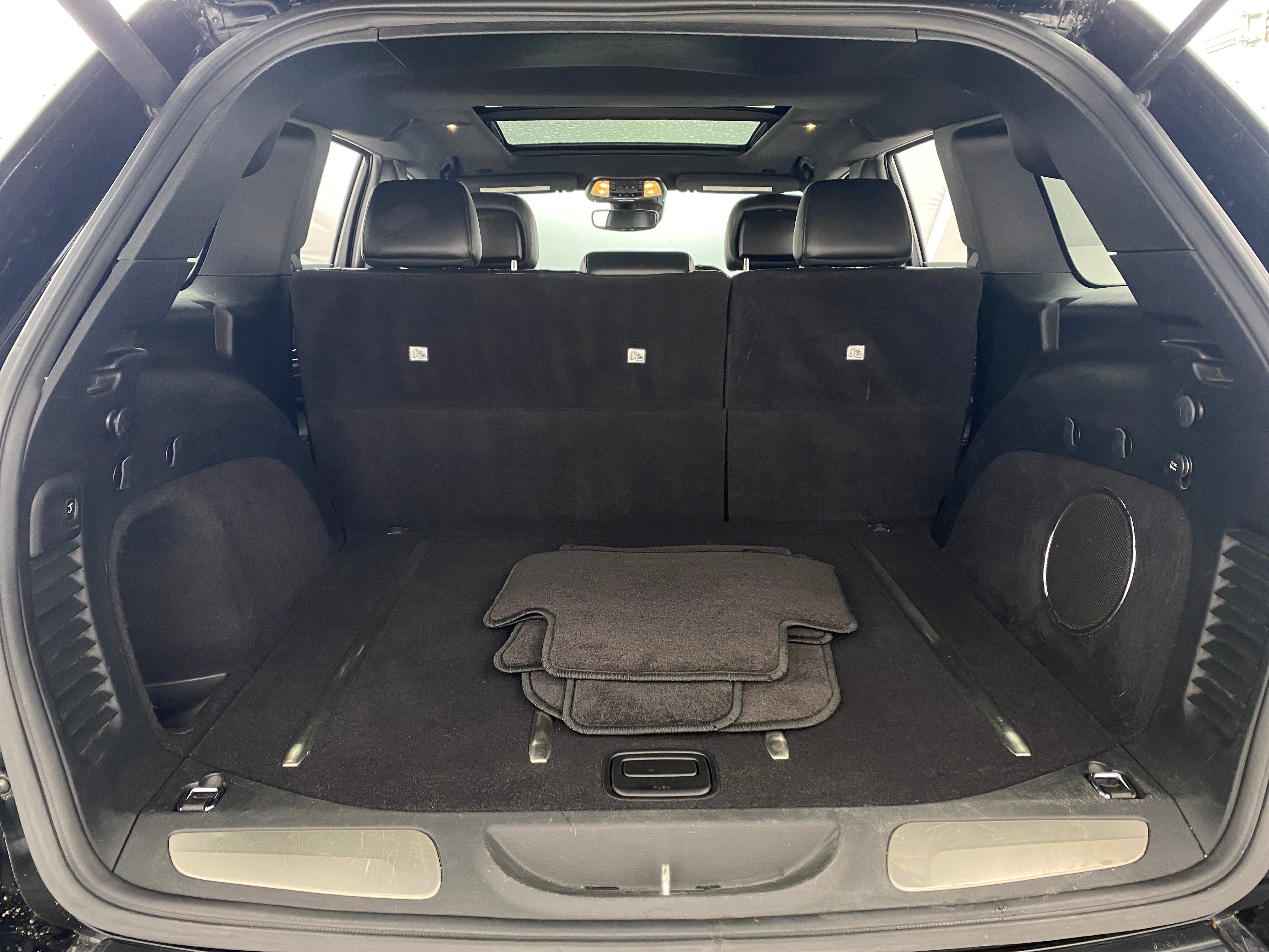2017 Jeep Grand Cherokee Overland 6