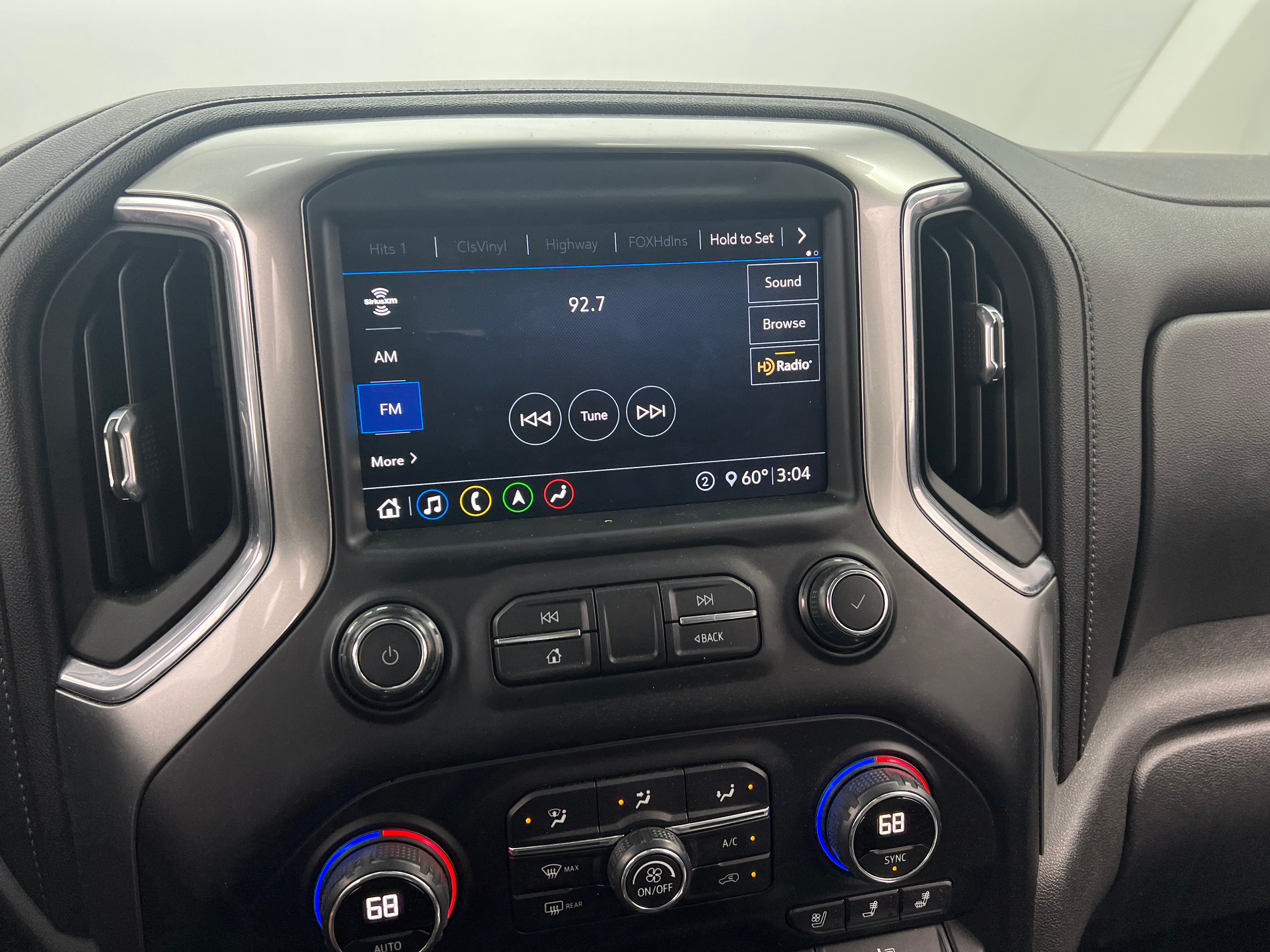 2020 Chevrolet Silverado 1500 LTZ 3