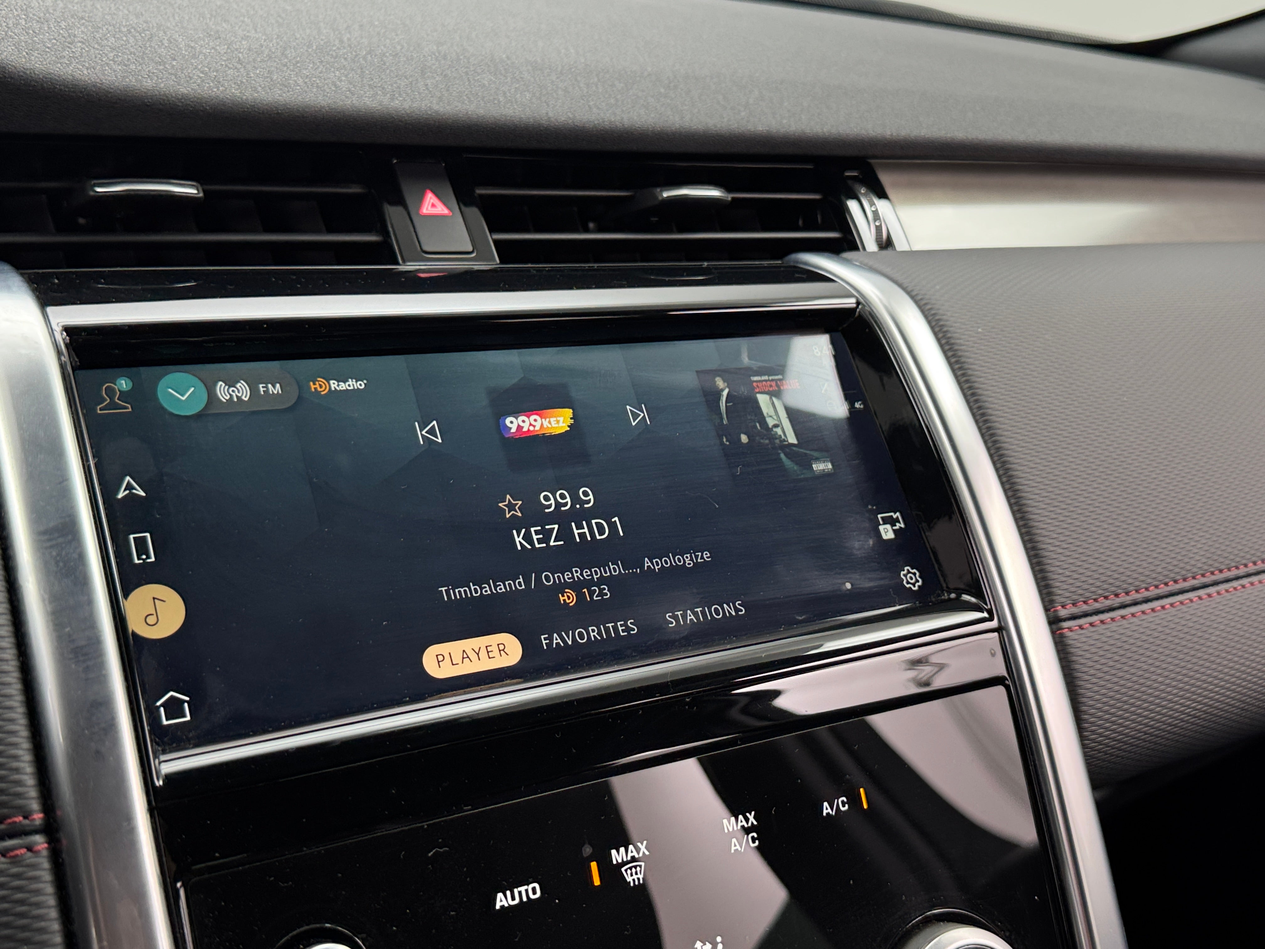 2022 Land Rover Discovery Sport R-Dynamic SE 3