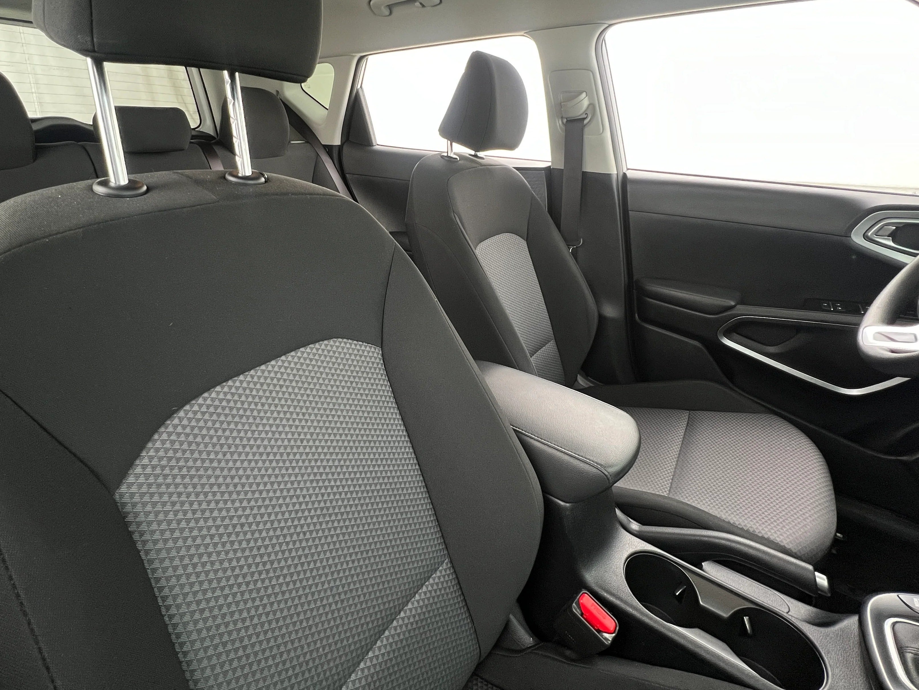 2023 Kia Soul LX 2