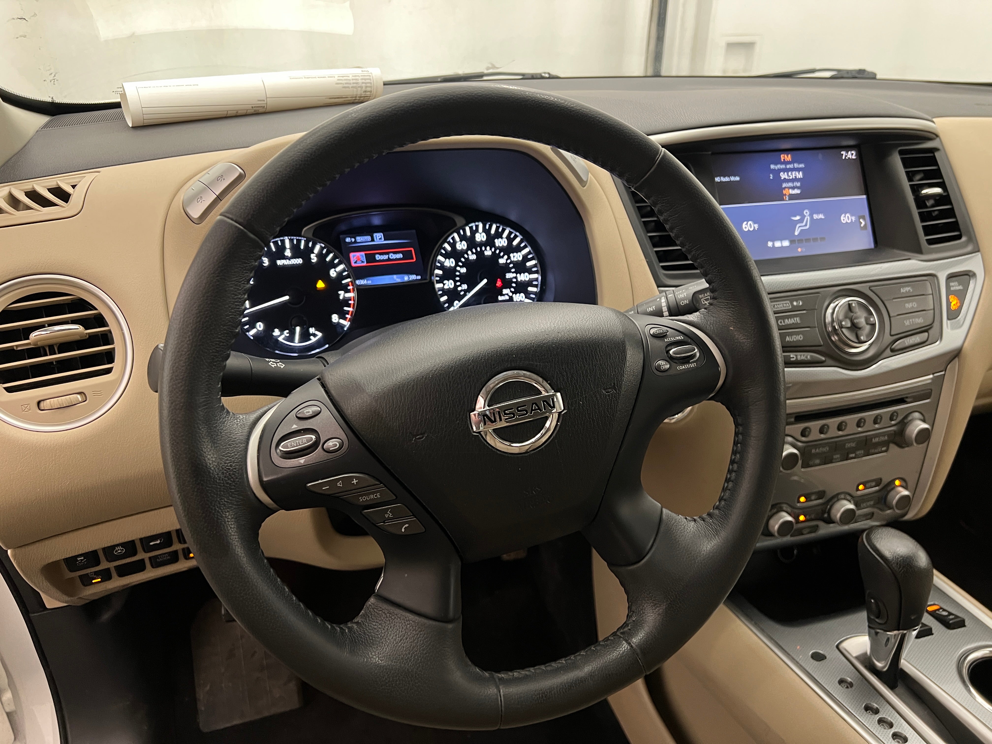 2017 Nissan Pathfinder SL 4