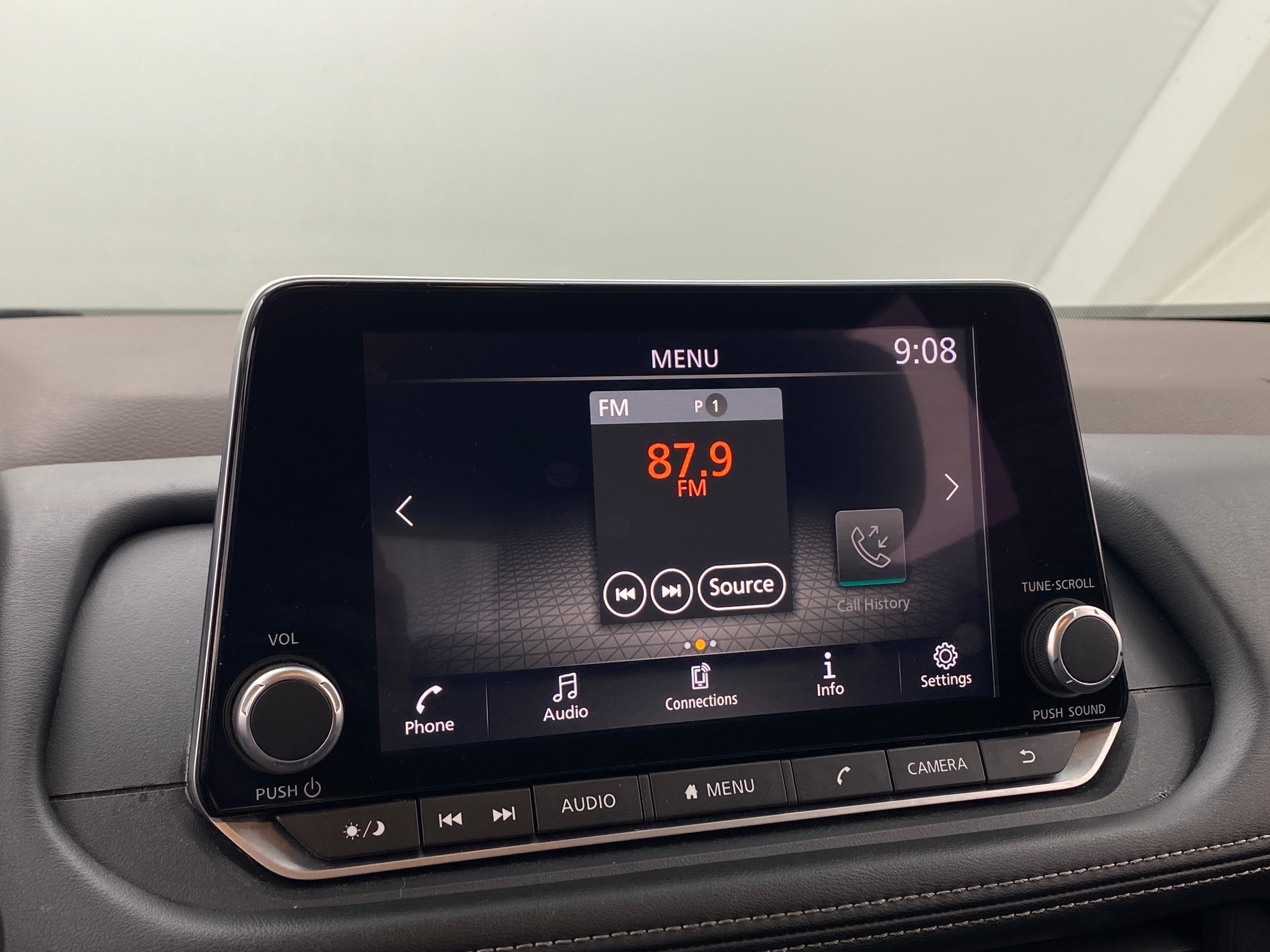 2023 Nissan Rogue S 4