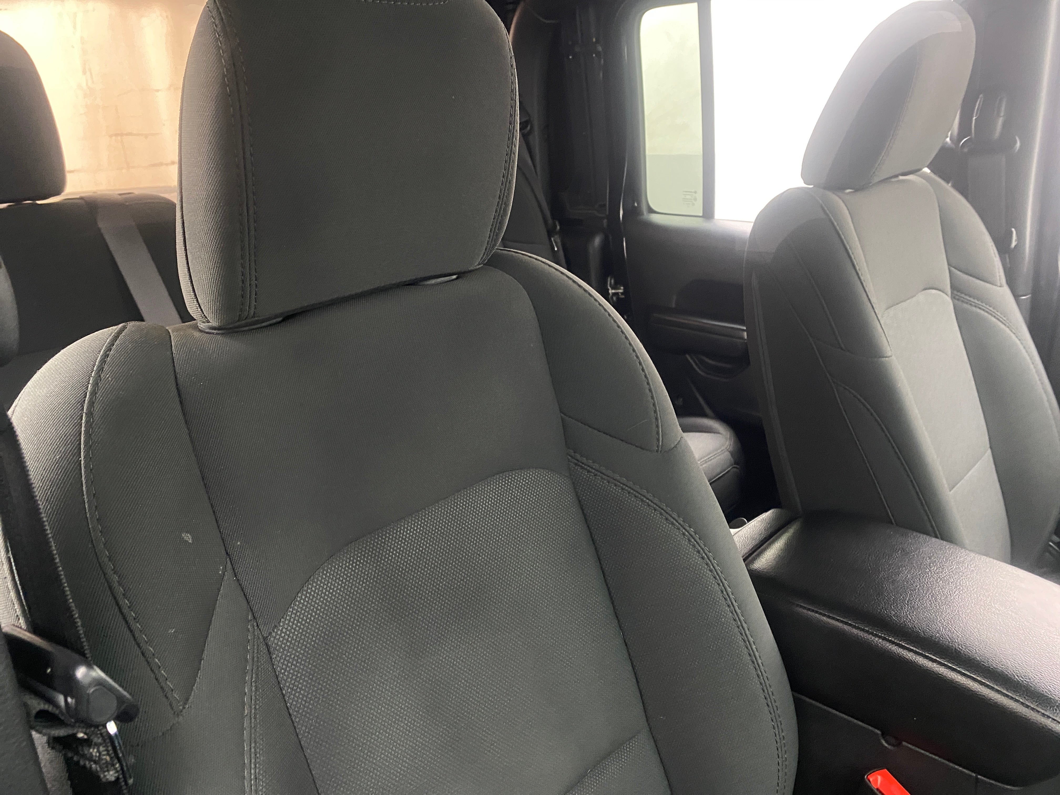 2020 Jeep Gladiator Sport S 2