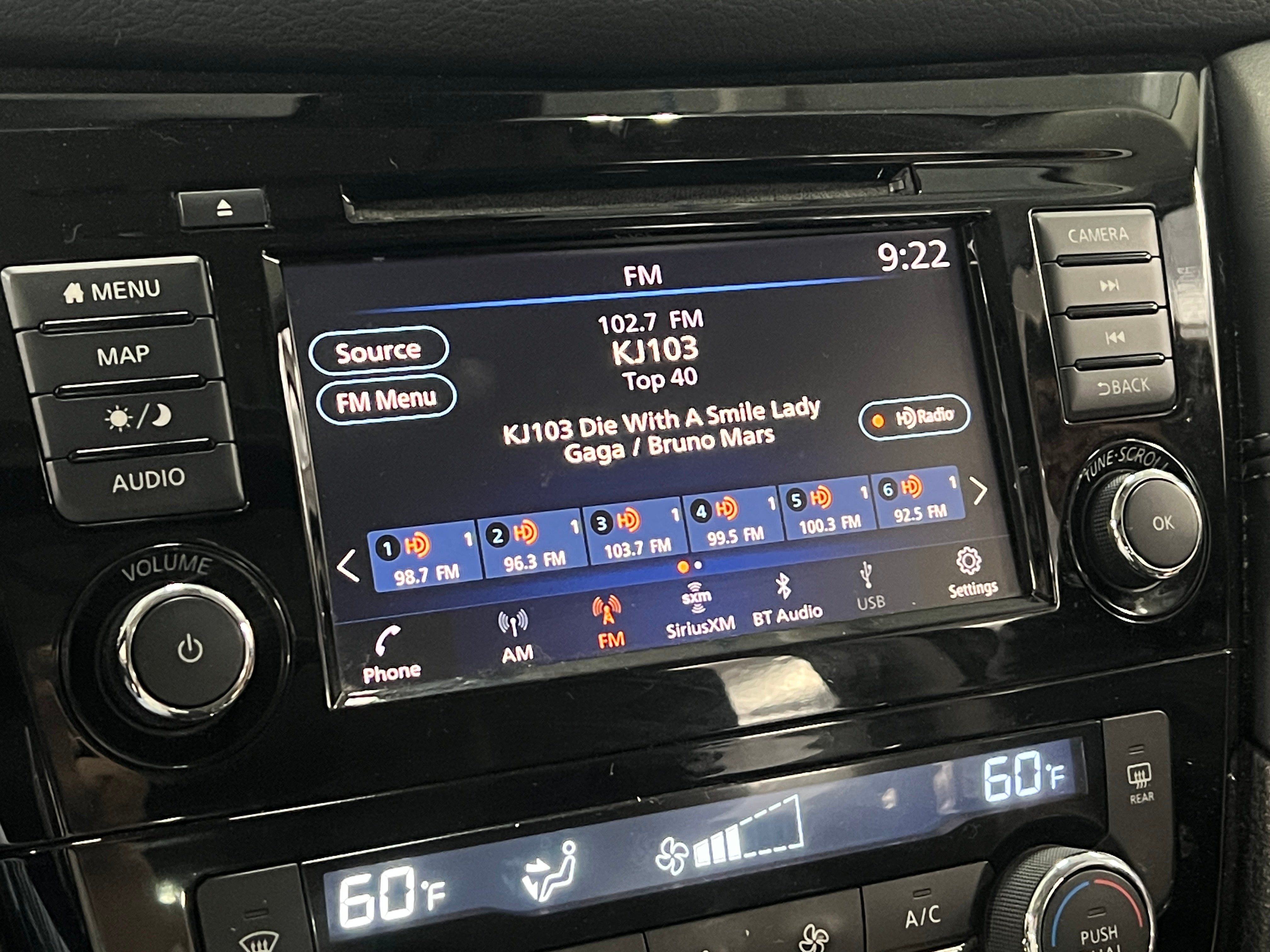 2018 Nissan Rogue SL 3