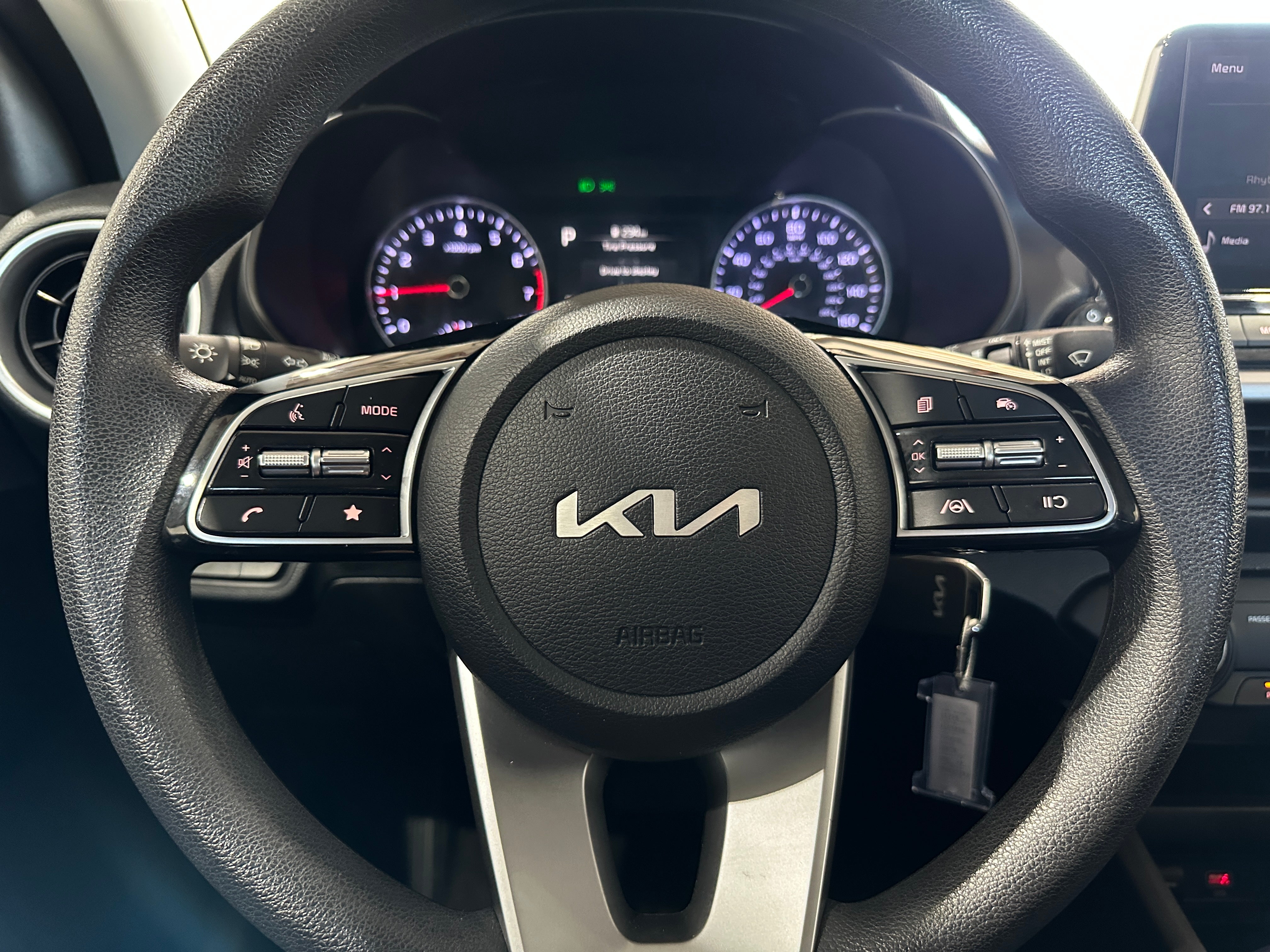 2024 Kia Forte LXS 5
