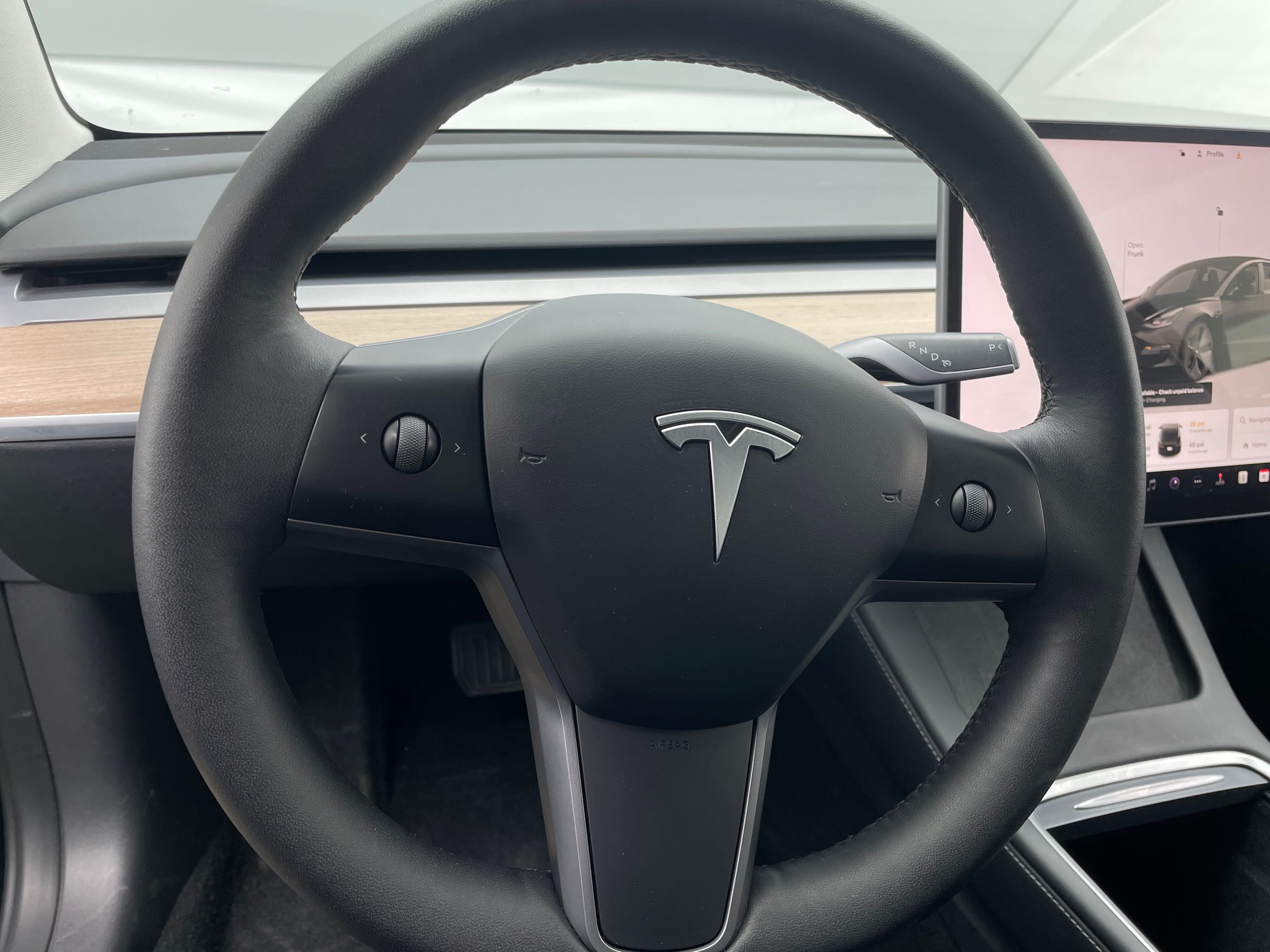2023 Tesla Model 3 Standard Range 4