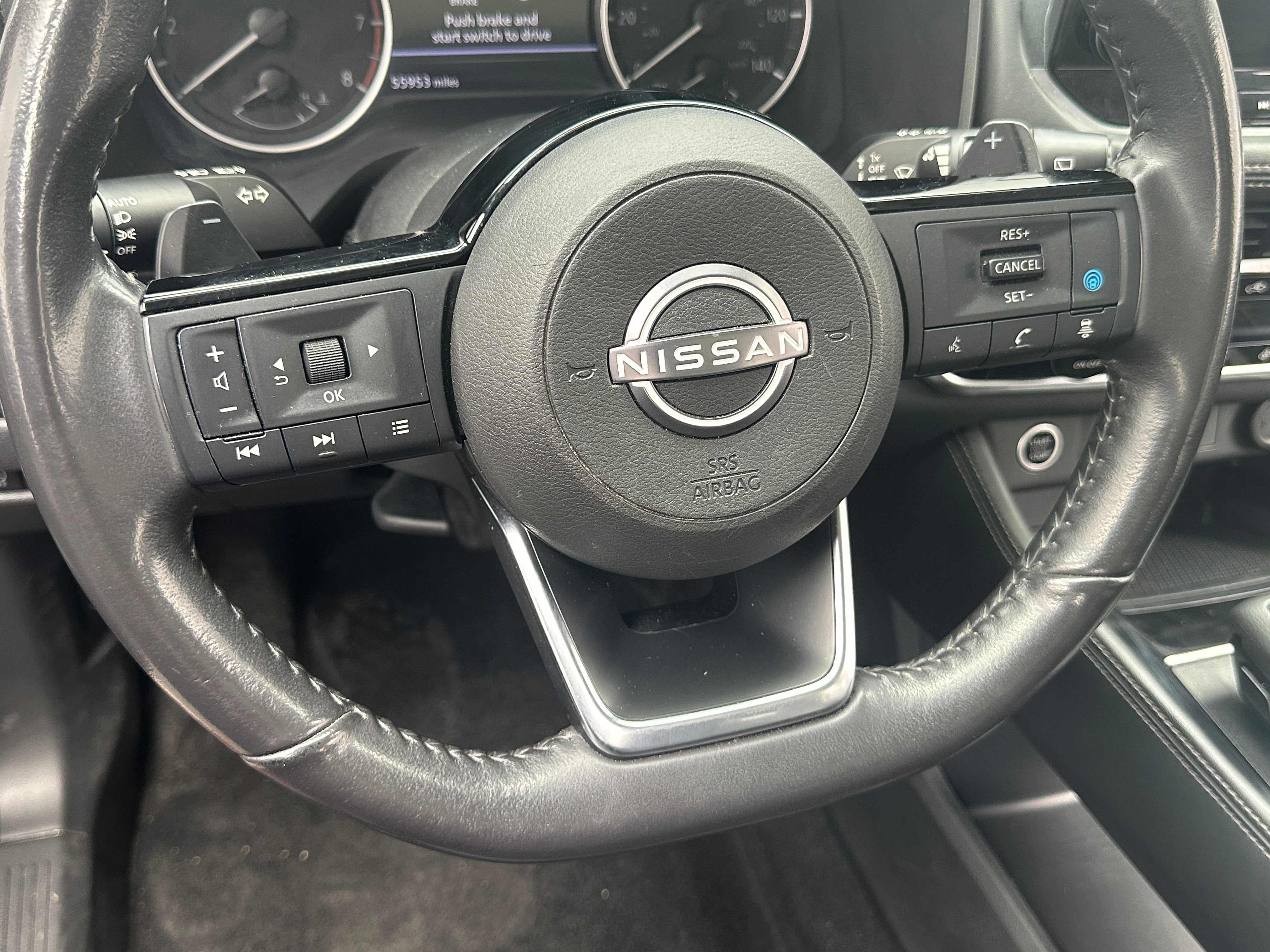2023 Nissan Rogue SL 4