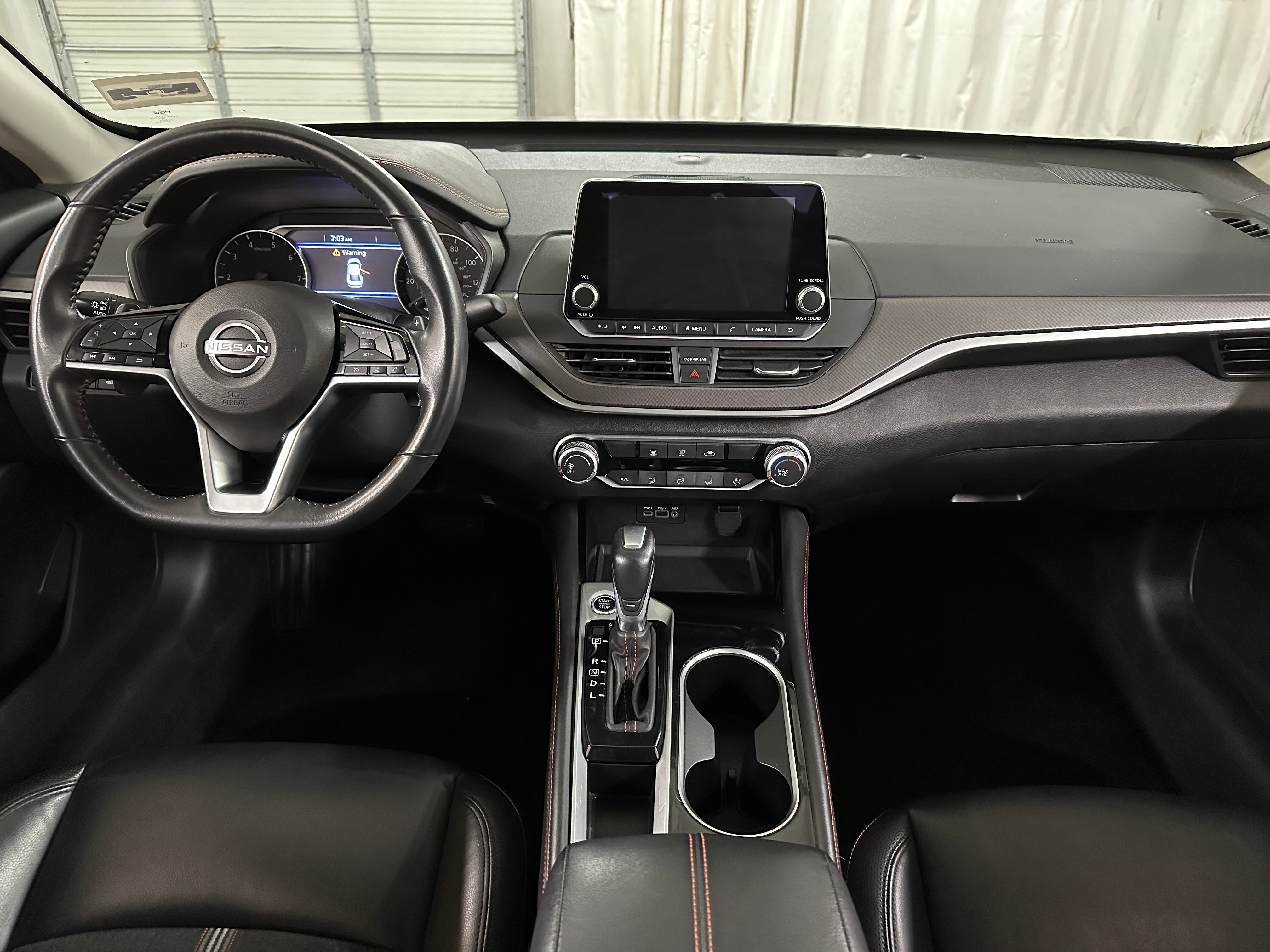 2023 Nissan Altima SR 3