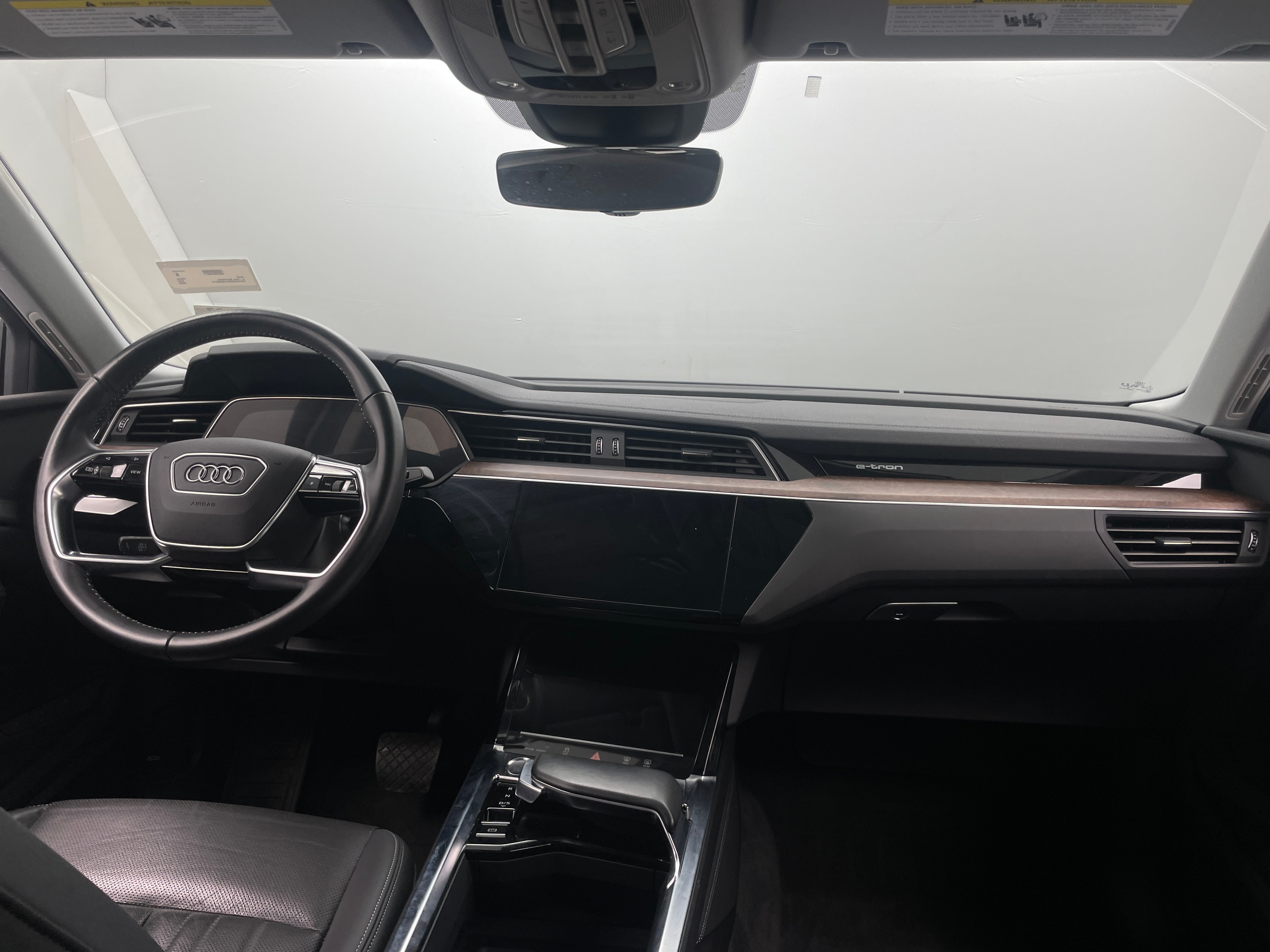 2020 Audi e-tron S Premium Plus 2