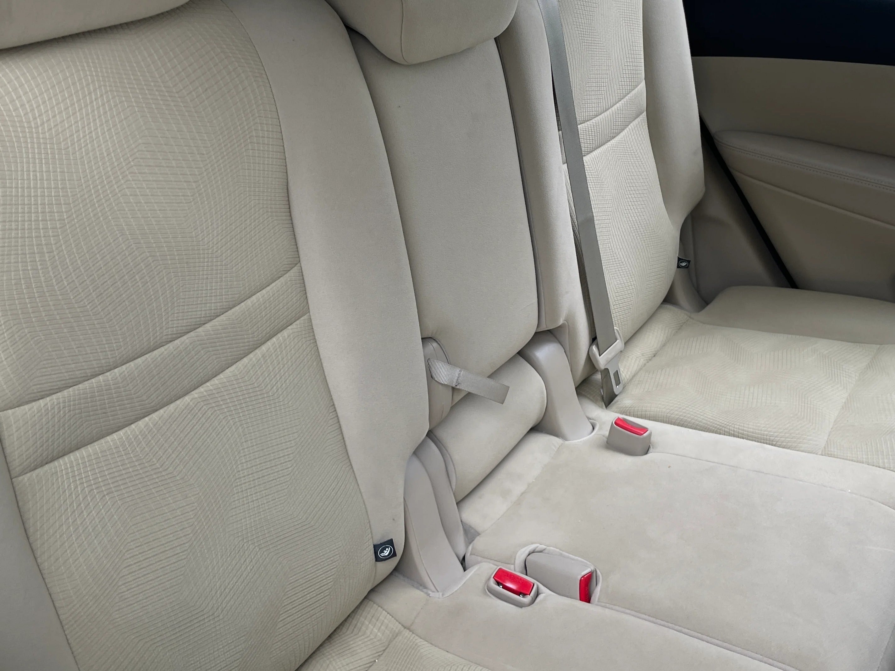 2015 Nissan Rogue SV 6