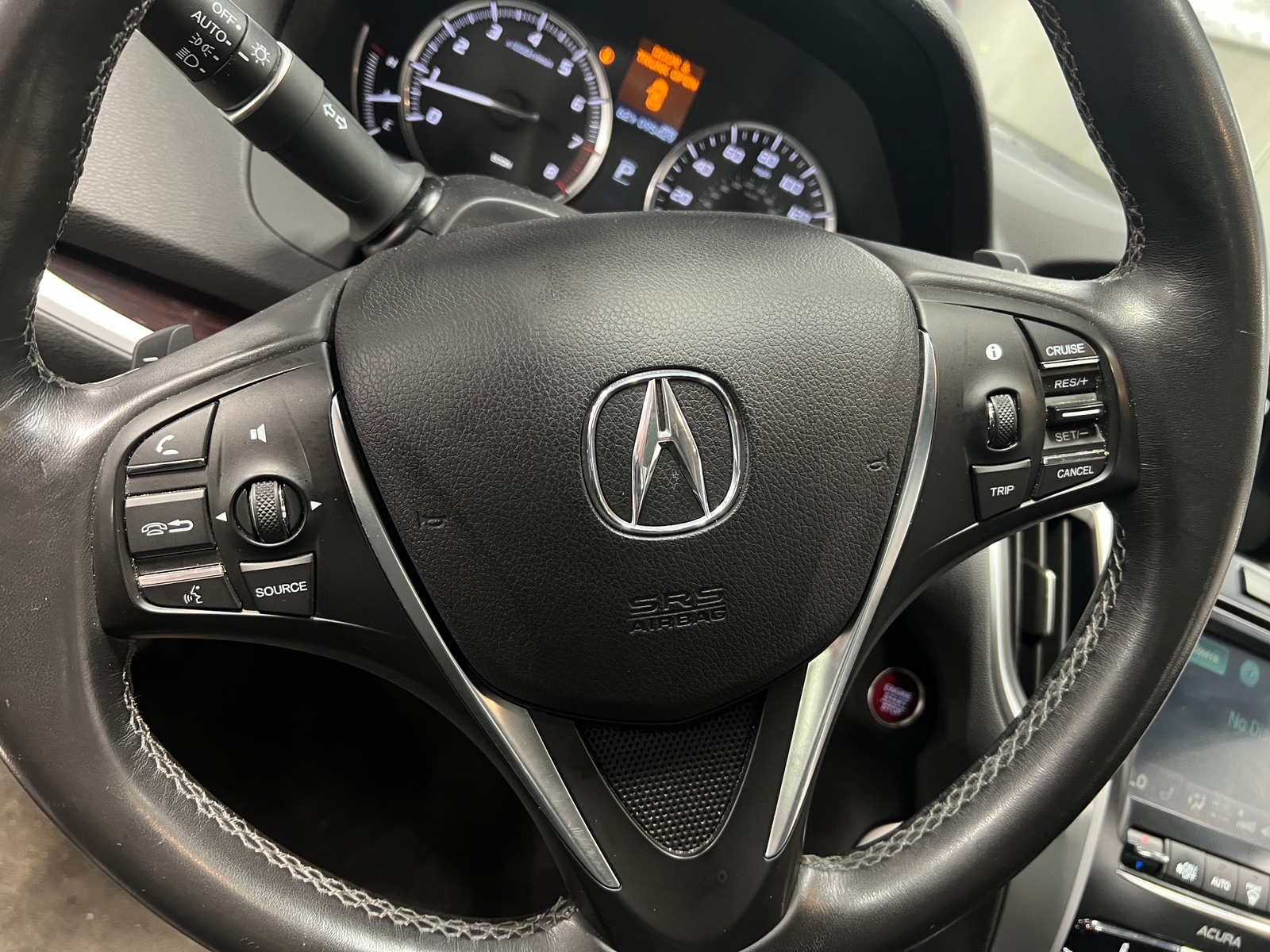 Thumbnail: 2015 Acura TLX - 4