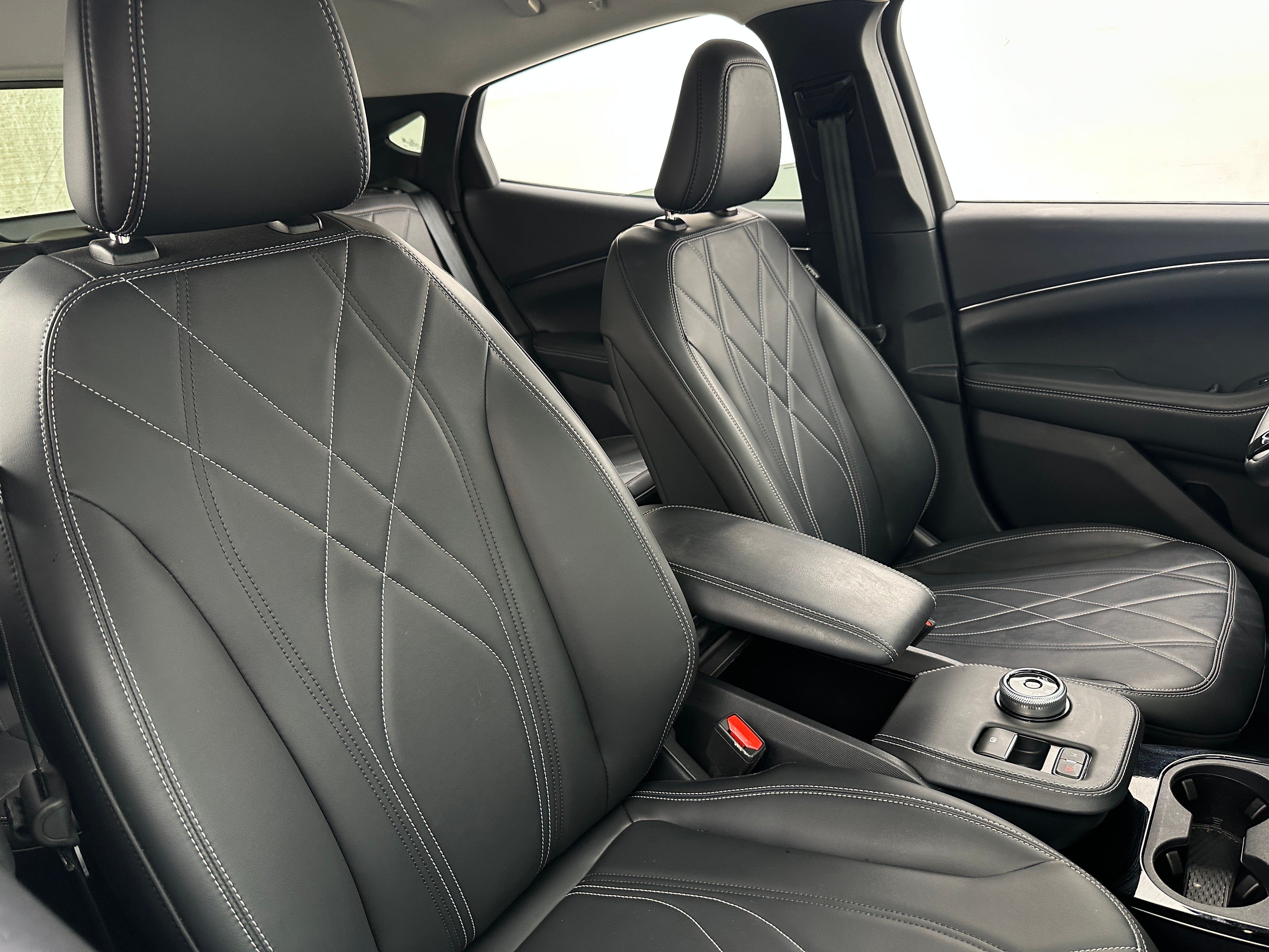 2022 Ford Mustang Mach-E Select 2