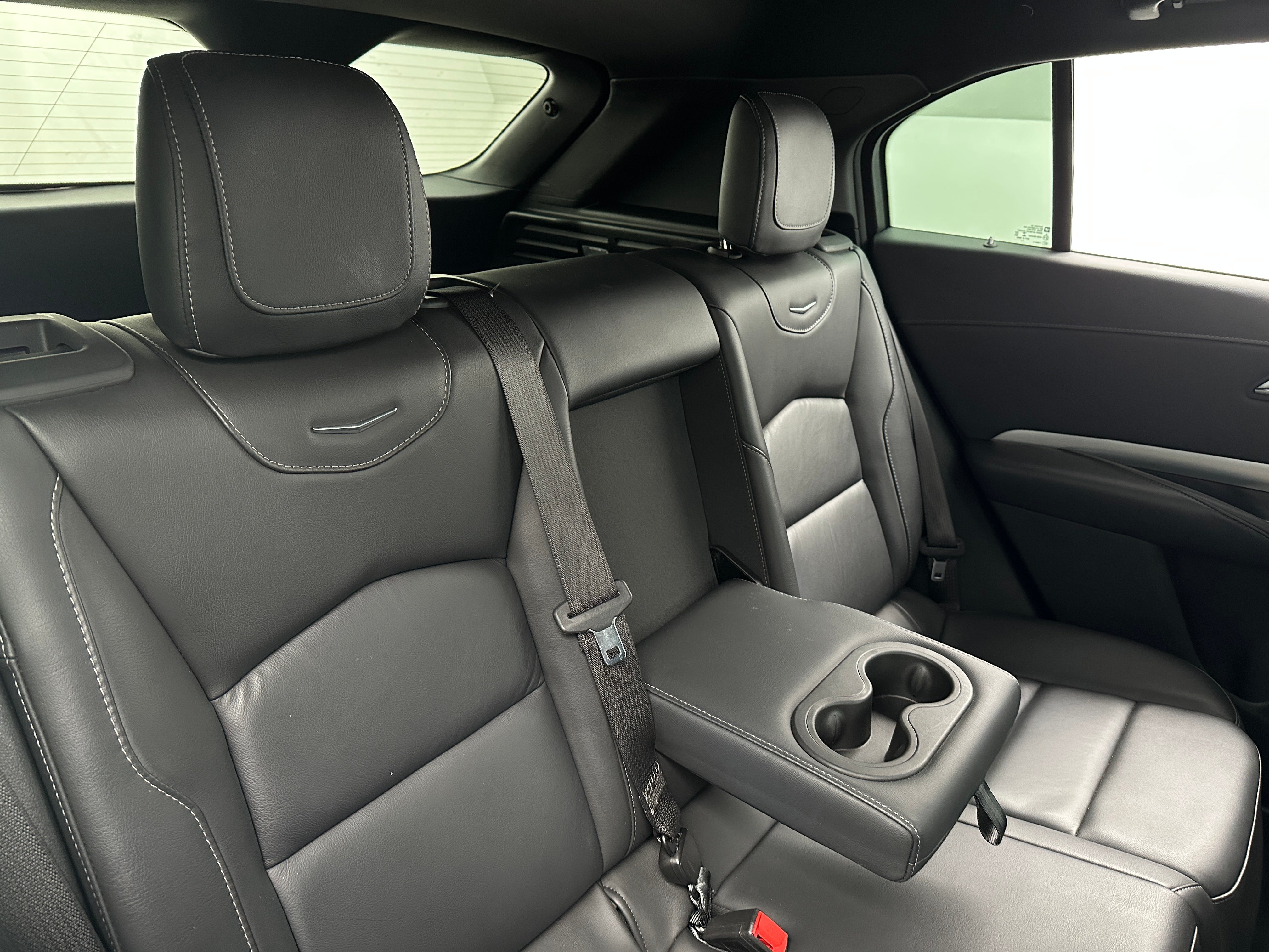 2023 Cadillac XT4 Premium Luxury 5