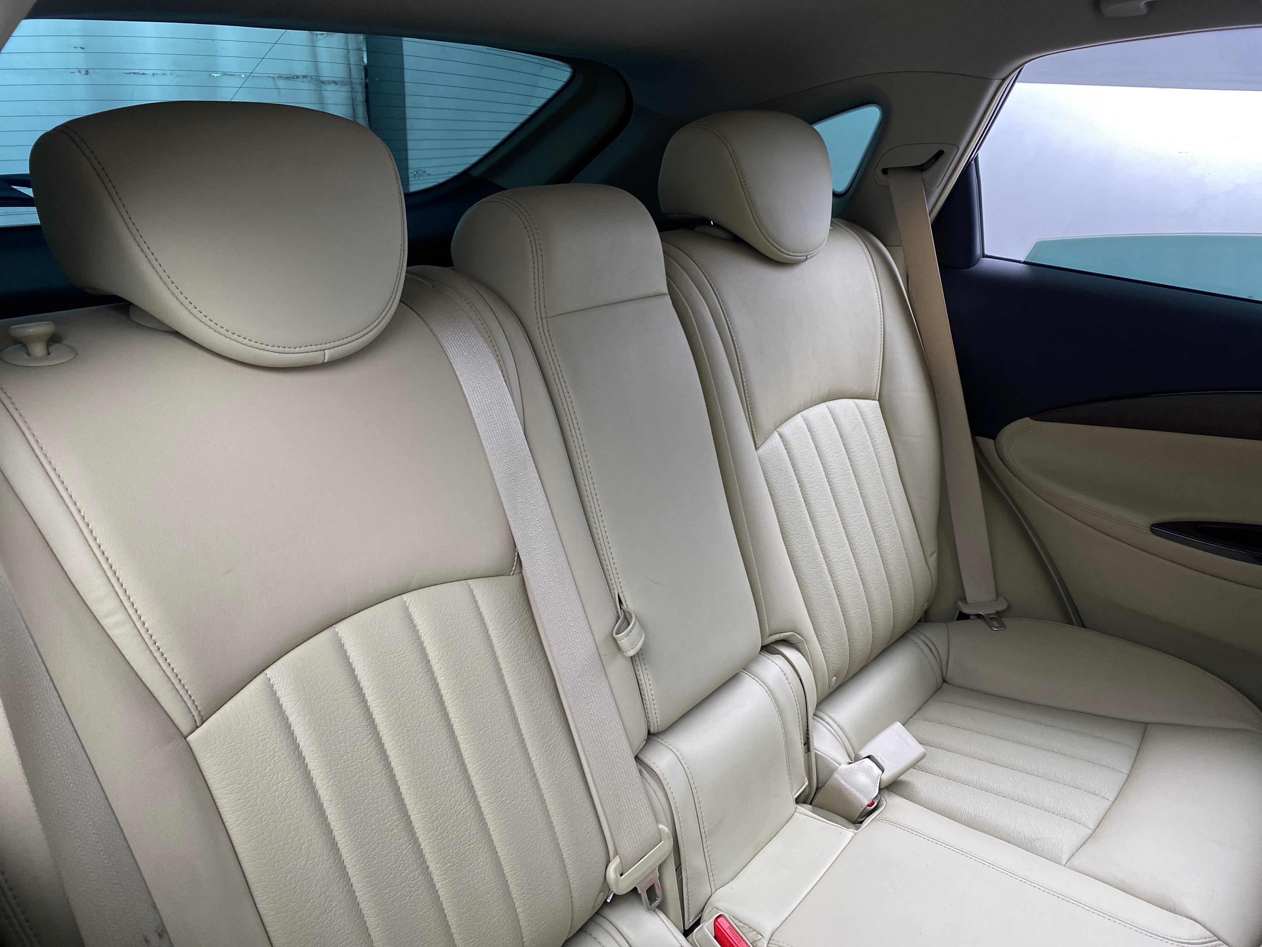 2017 INFINITI QX50 Base 5