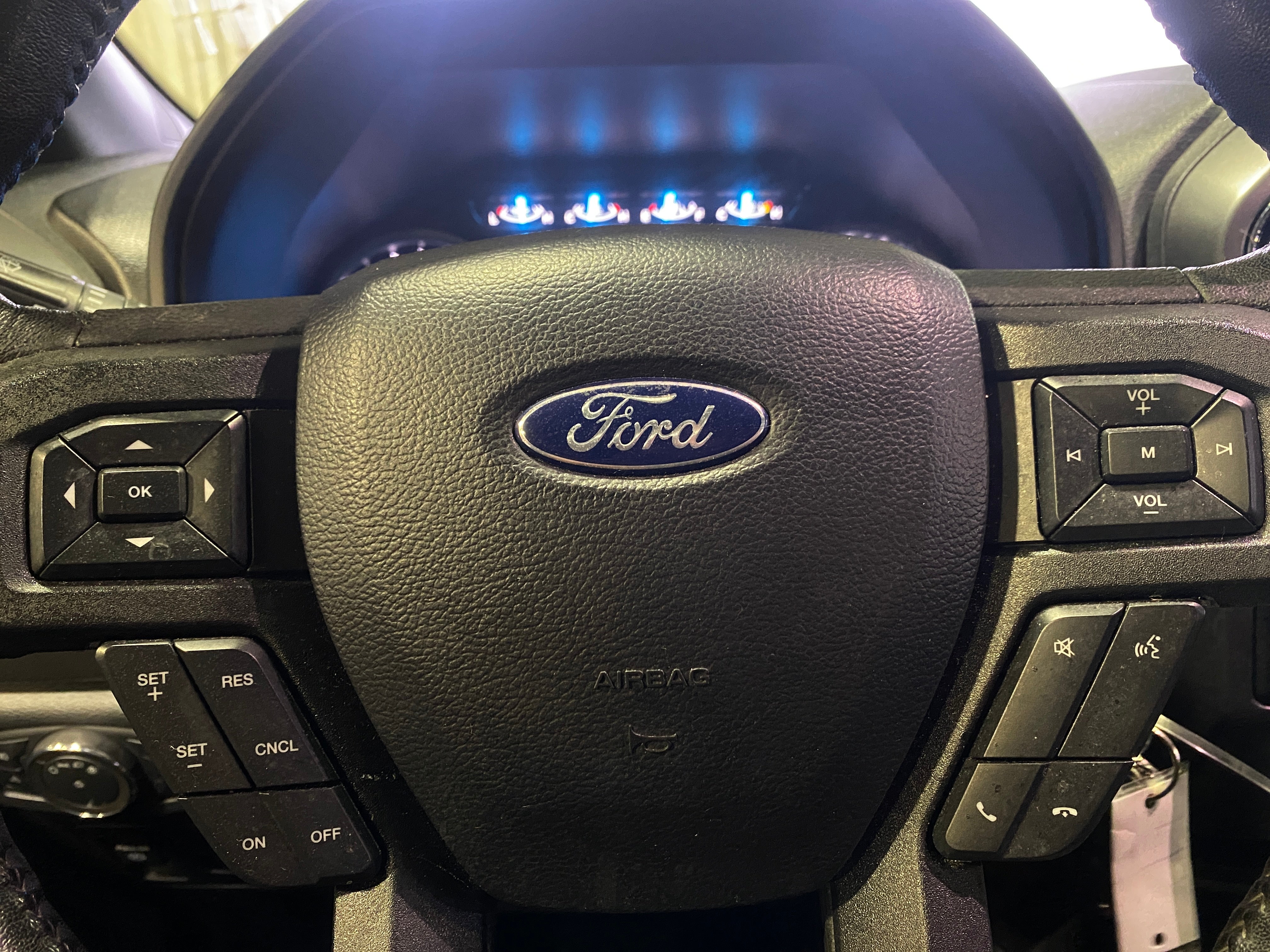 2020 Ford Econoline E-150 5