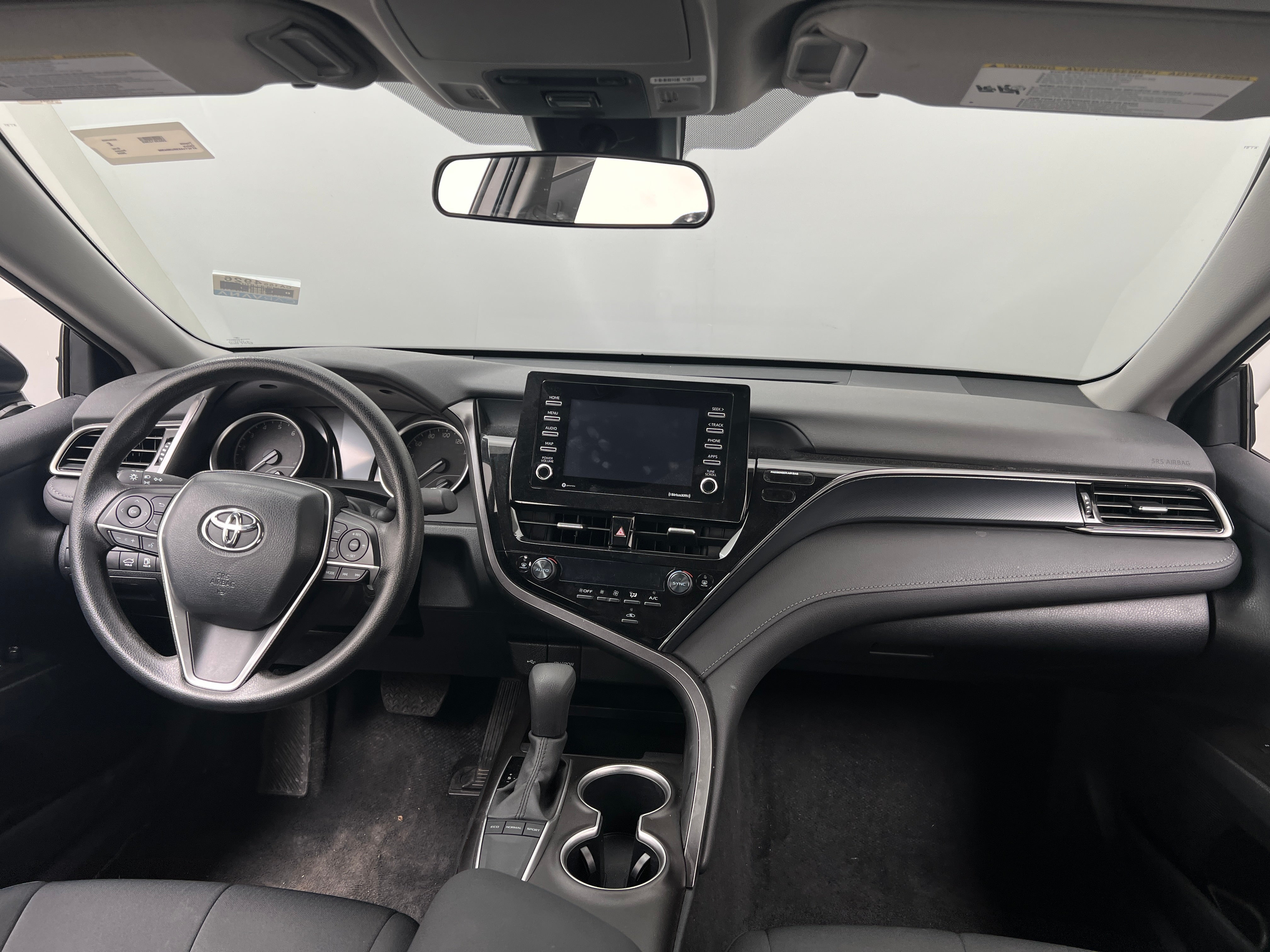2024 Toyota Camry LE 3