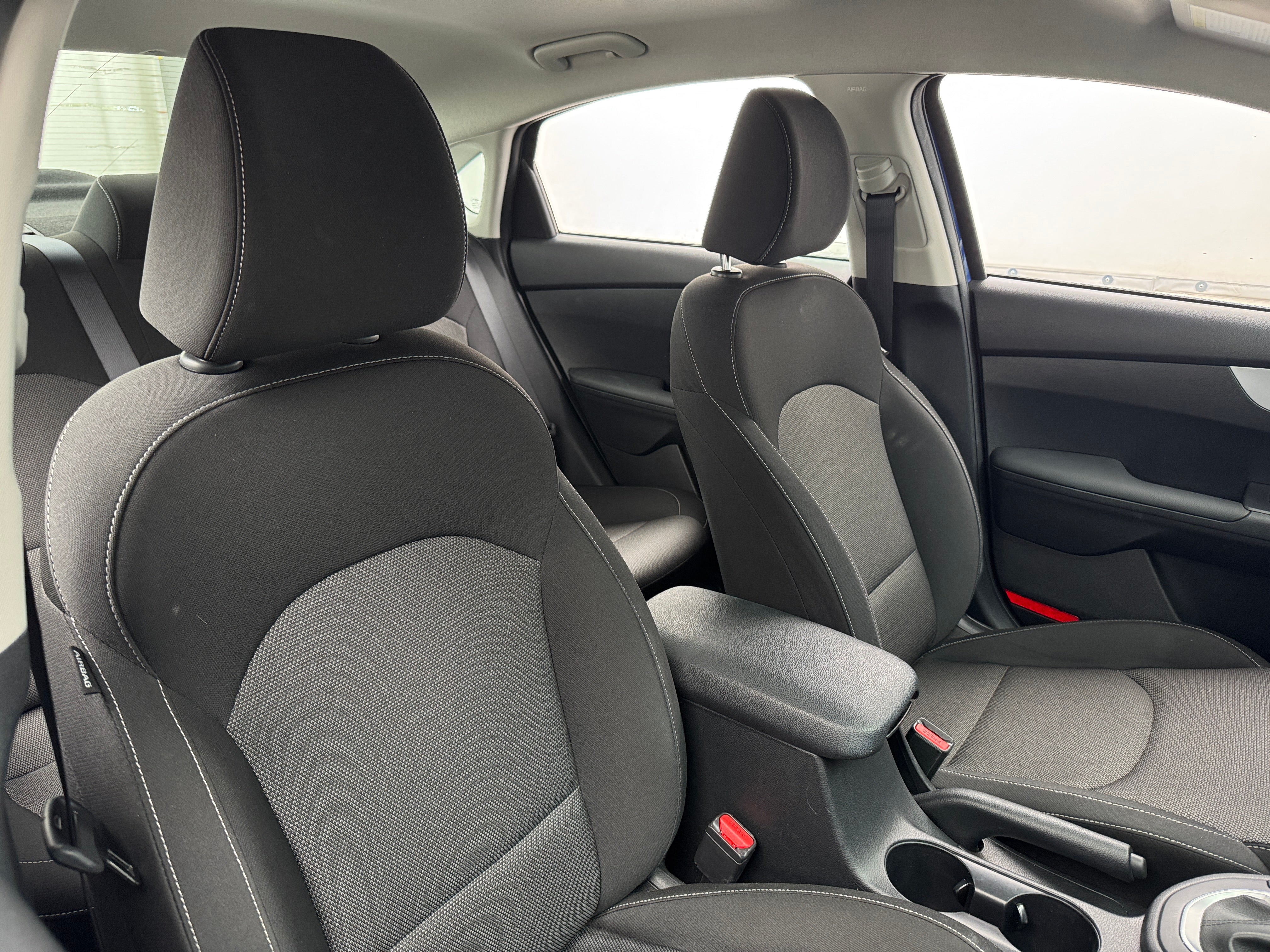 2024 Kia Forte LXS 2