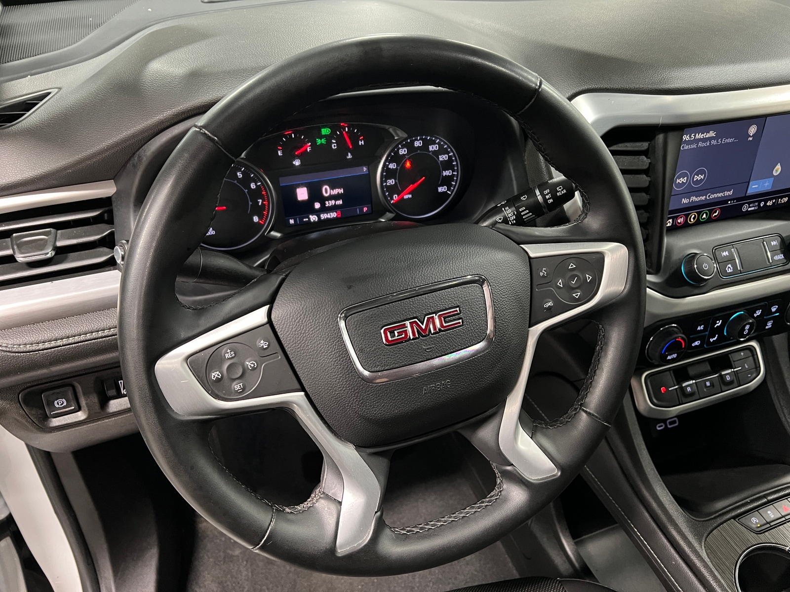 Thumbnail: 2023 GMC Acadia - 4