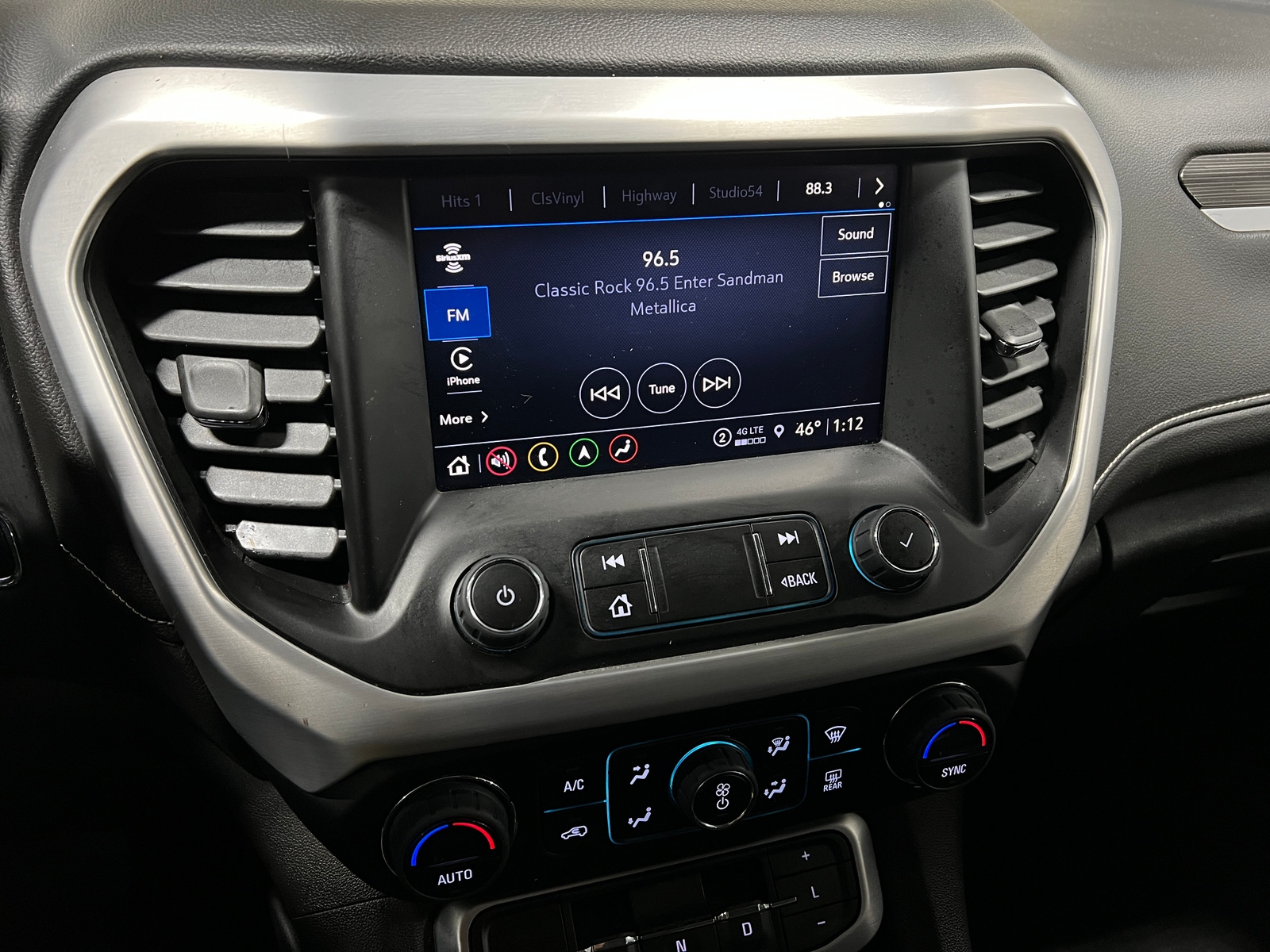 Thumbnail: 2023 GMC Acadia - 3