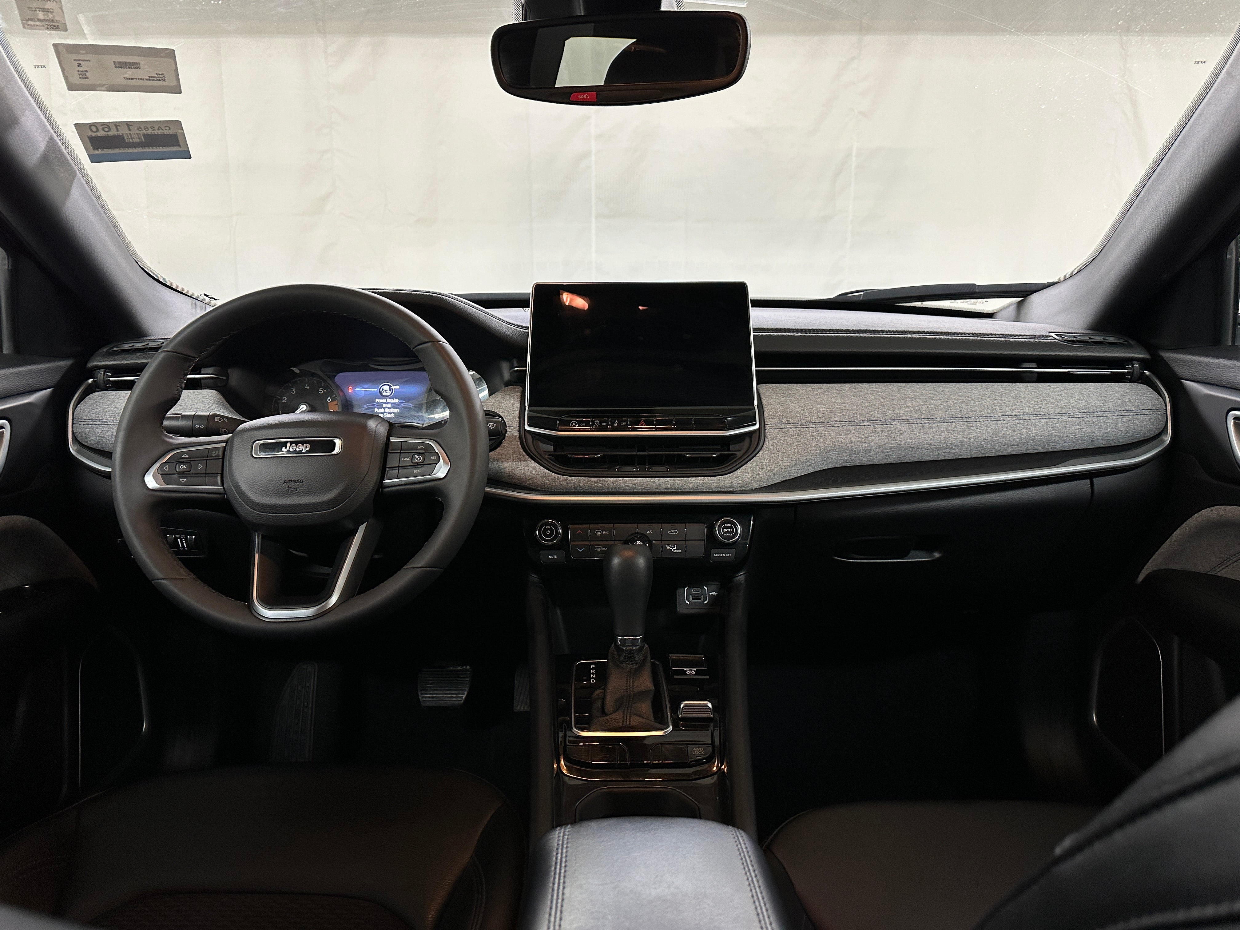 2024 Jeep Compass Latitude 2