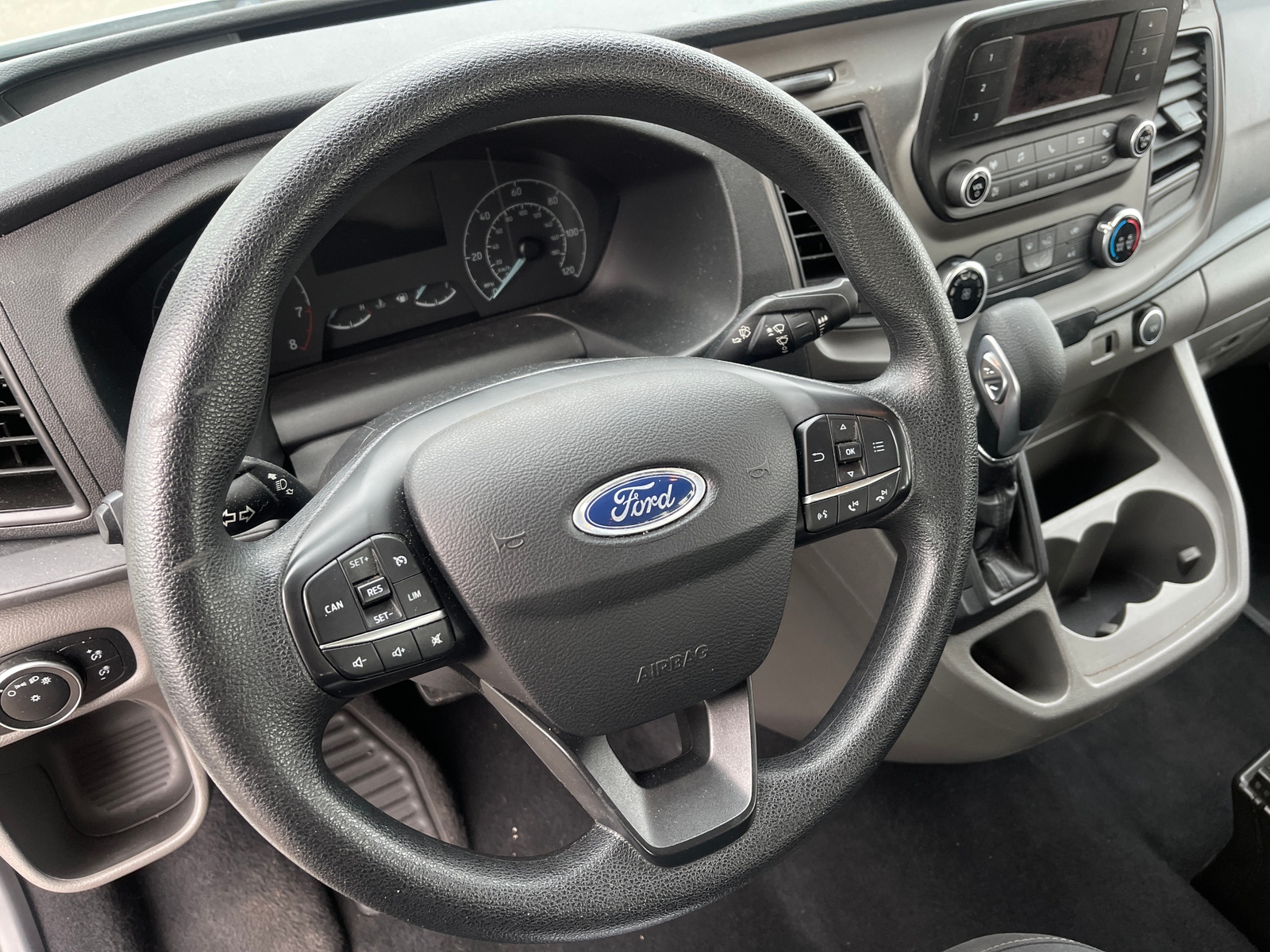 Thumbnail: 2020 Ford Econoline - 5