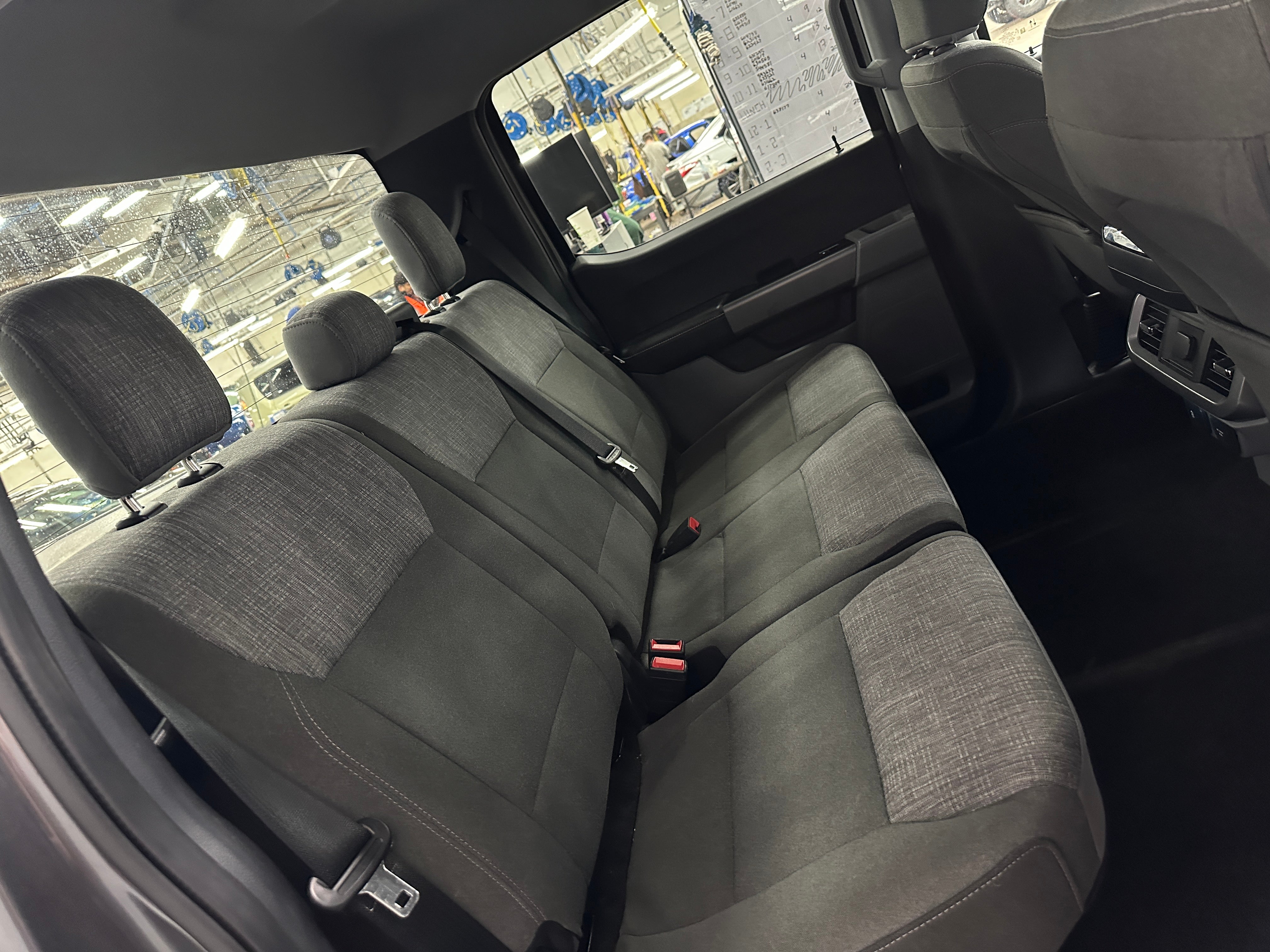 2022 Ford Econoline E-150 6