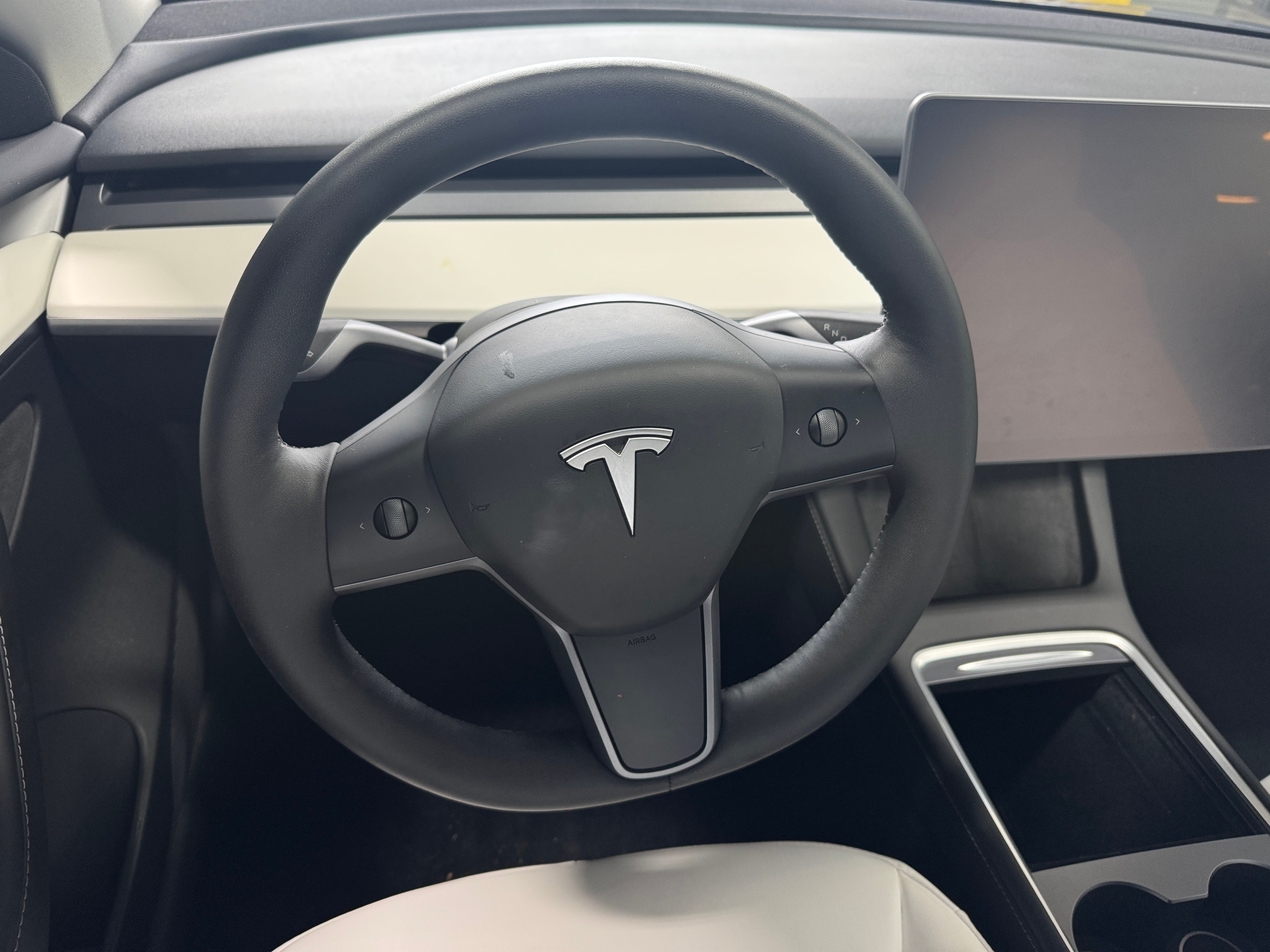 2023 Tesla Model 3 Standard Range 4