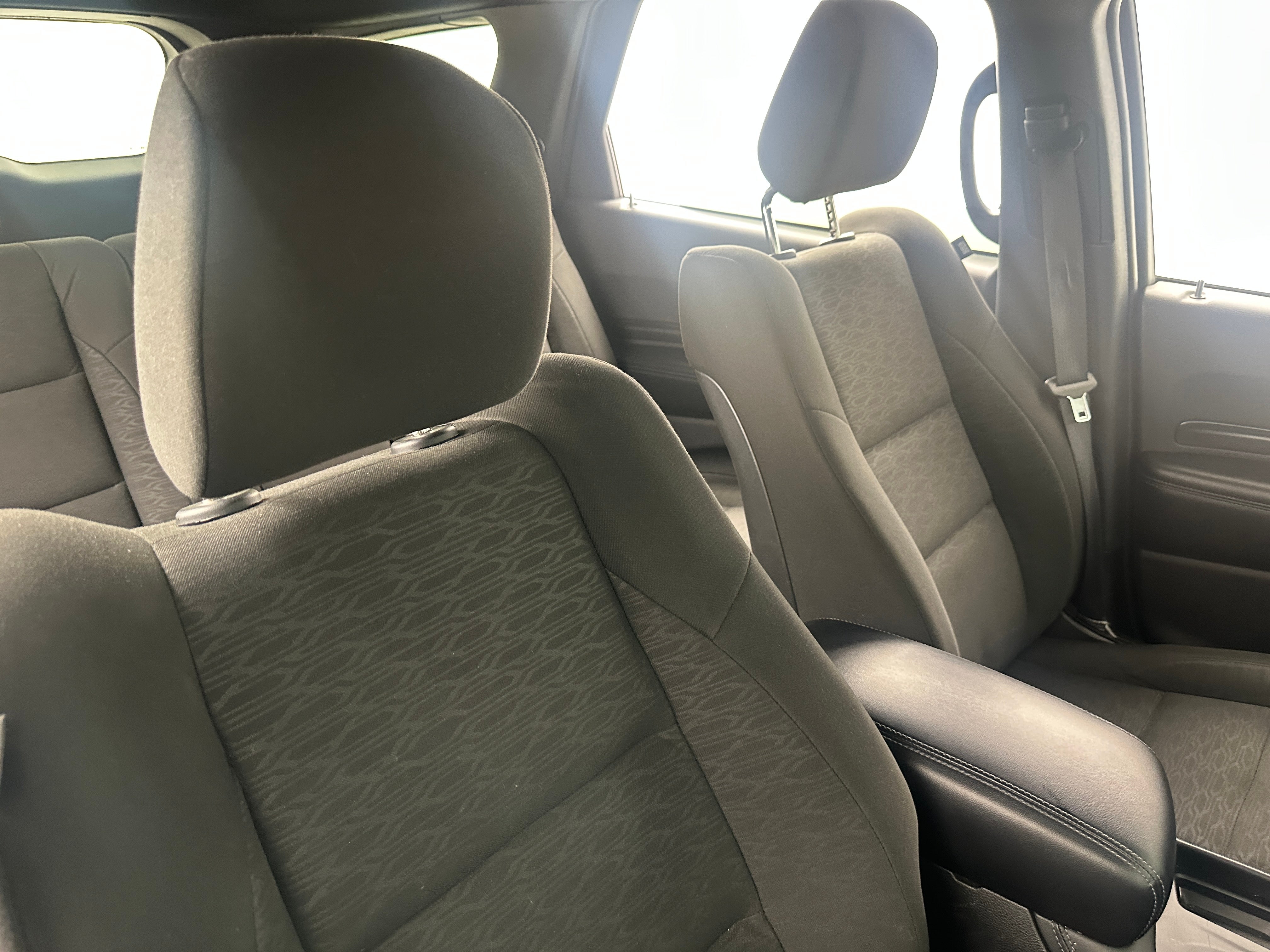 2023 Dodge Durango SXT 2