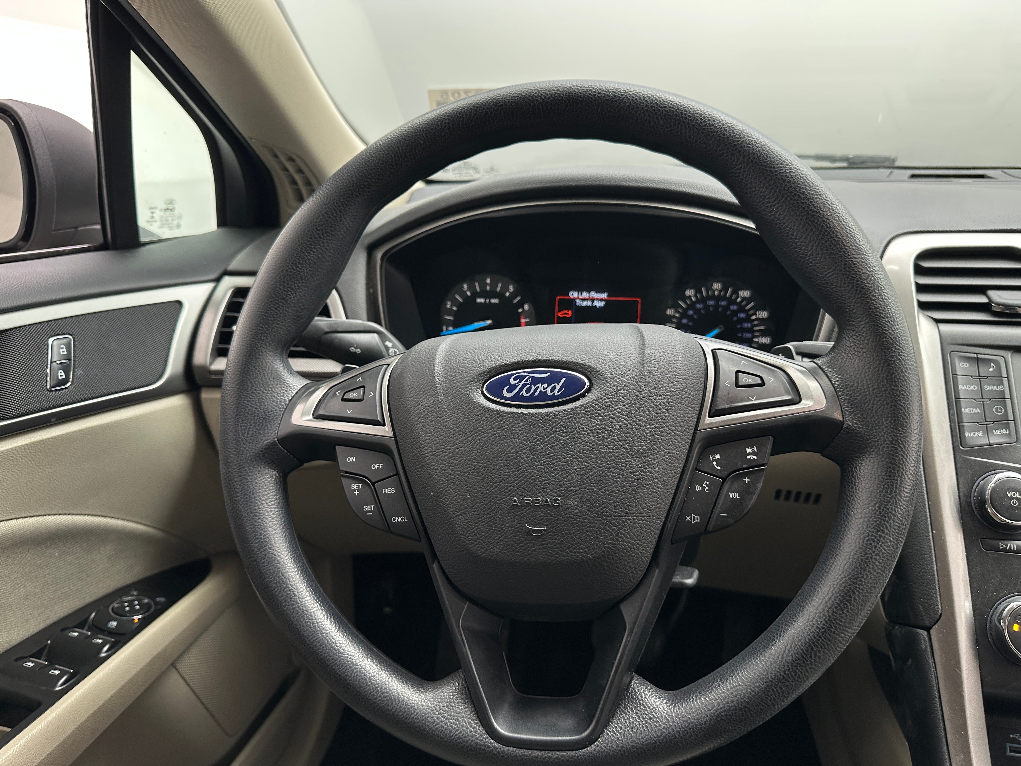 2017 Ford Fusion SE 5
