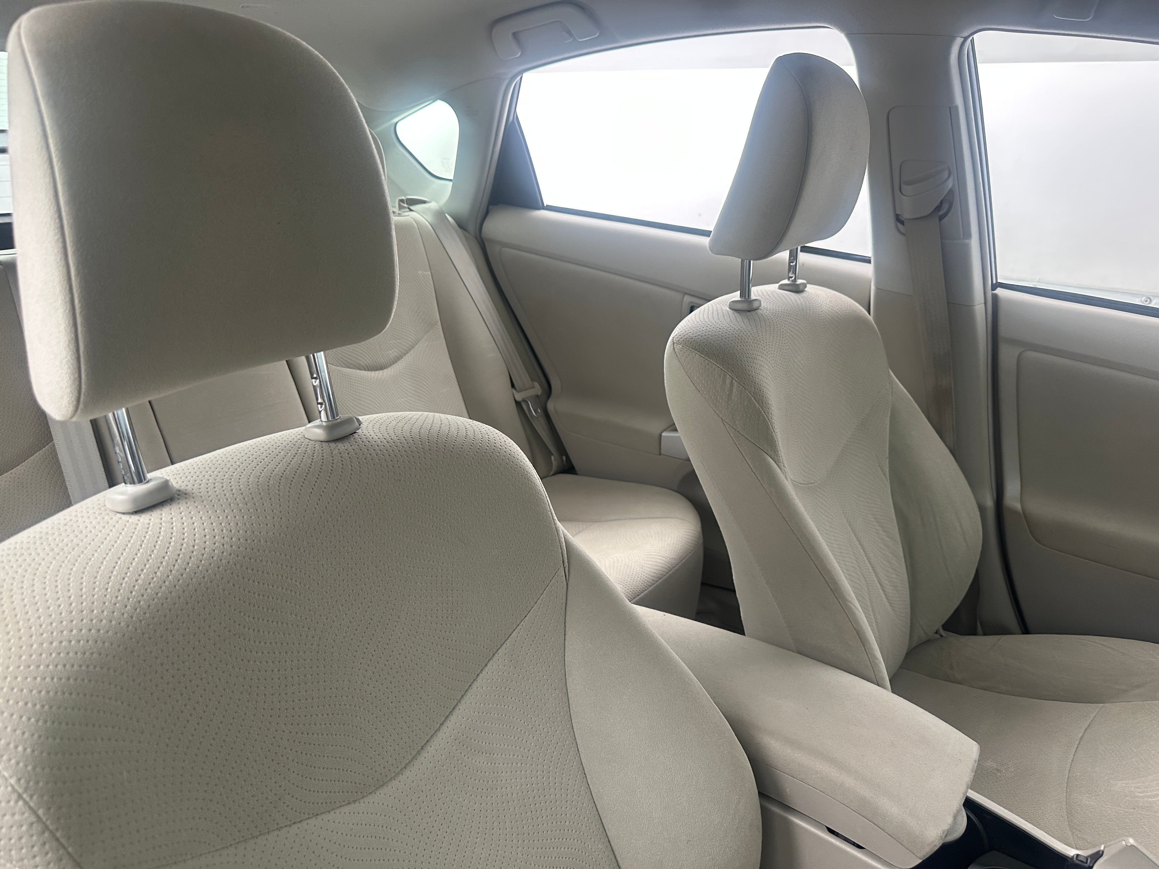2011 Toyota Prius Two 2