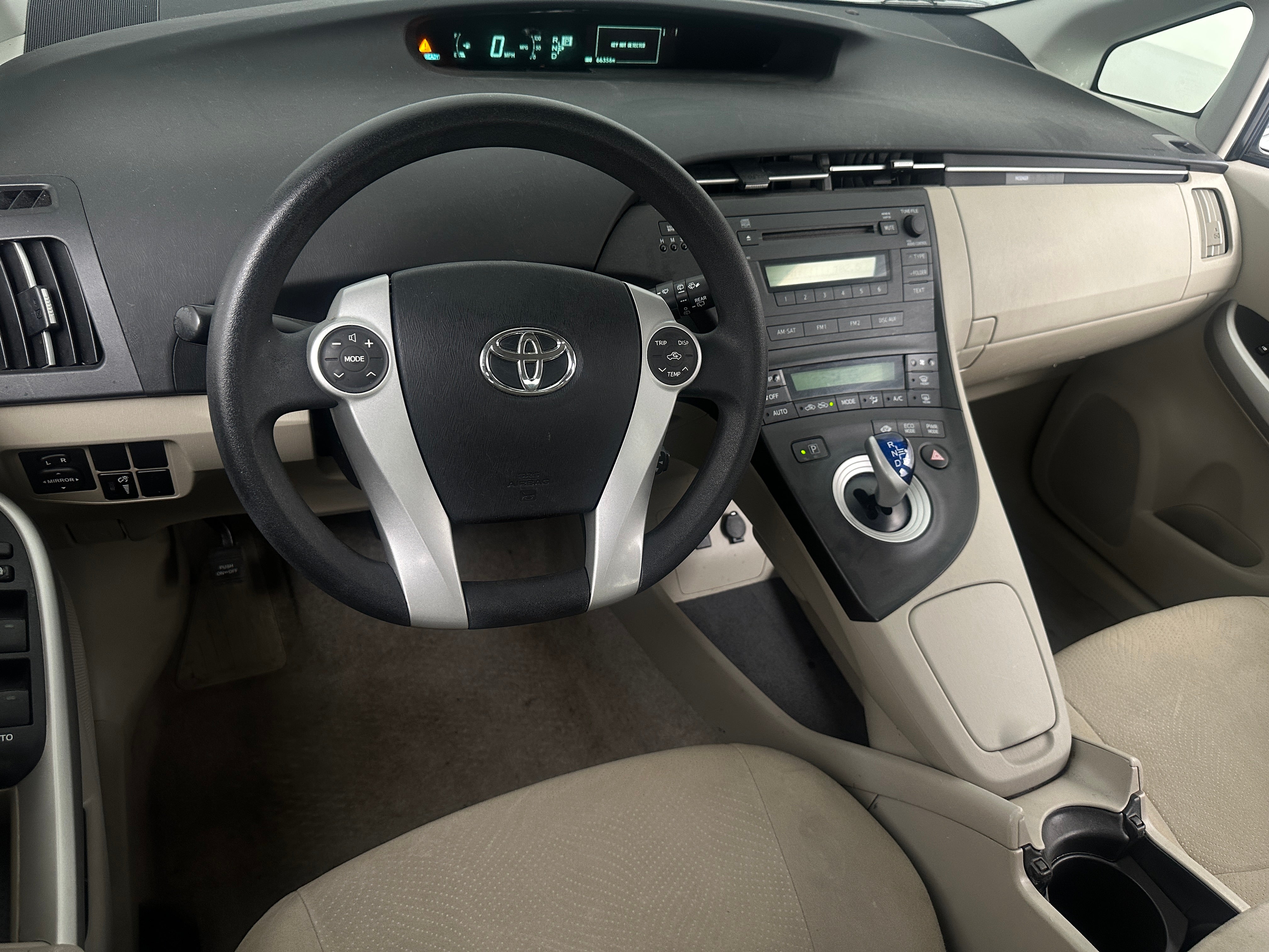 2011 Toyota Prius Two 3