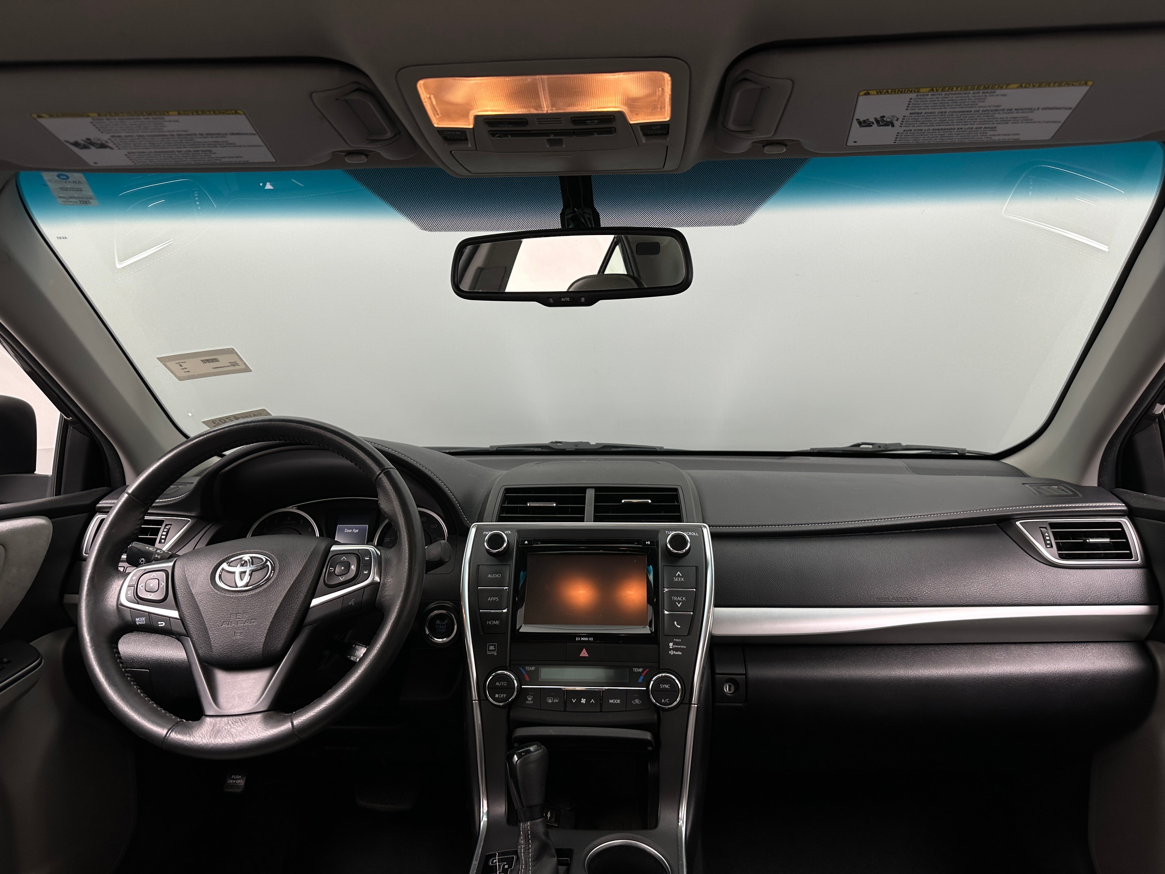 2017 Toyota Camry XSE 2