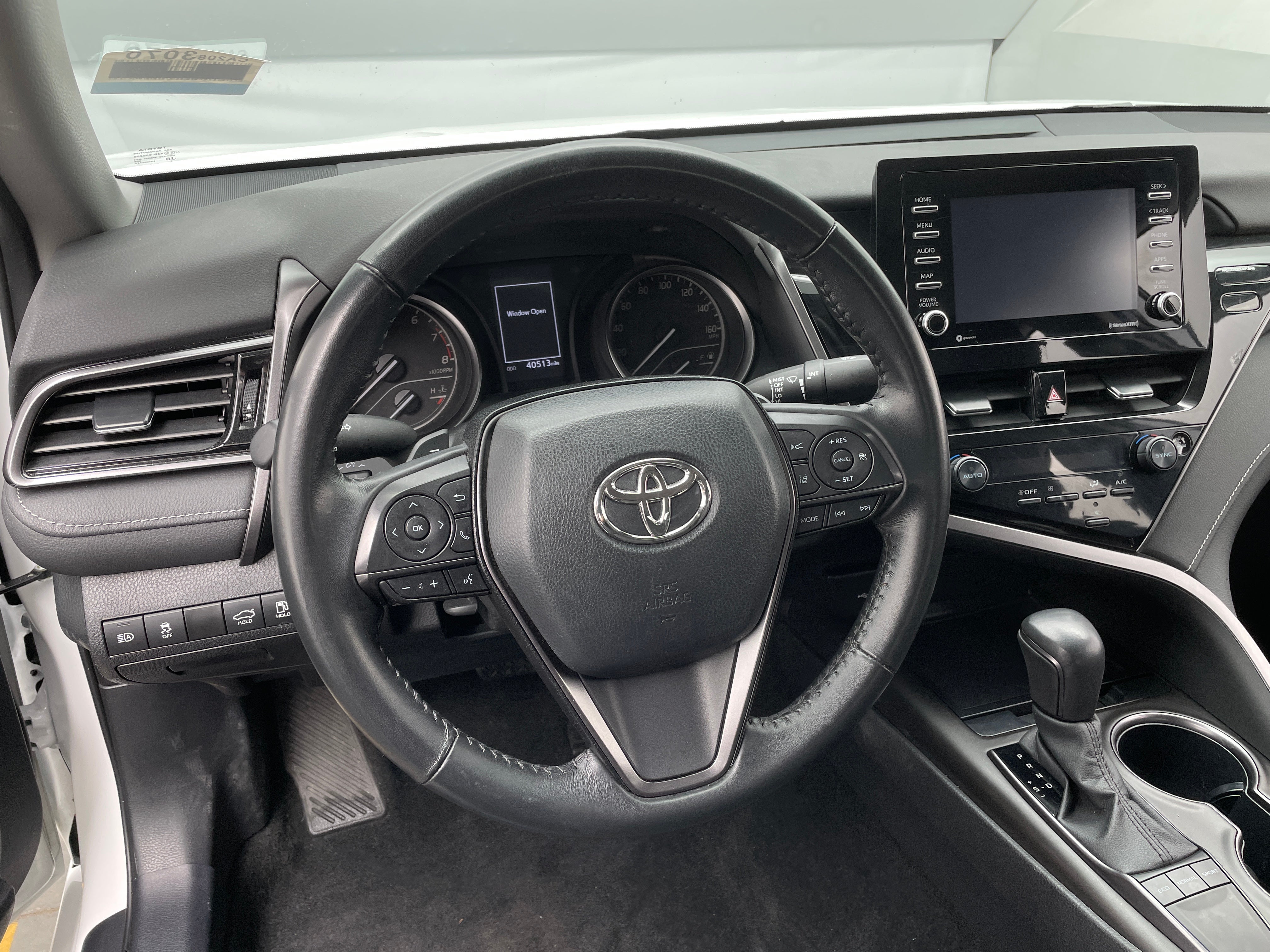 2023 Toyota Camry SE 4