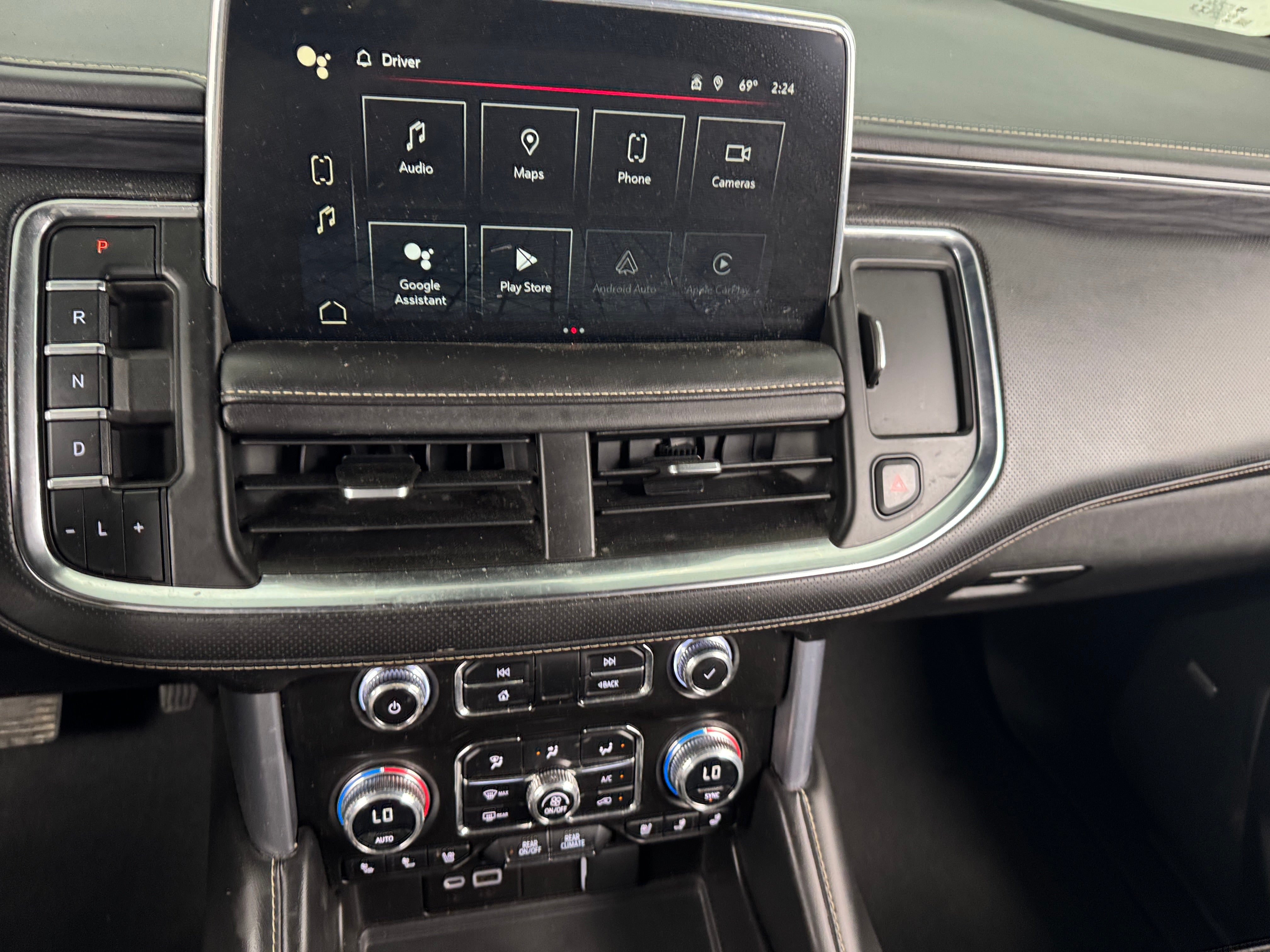 2023 GMC Yukon SLT 3